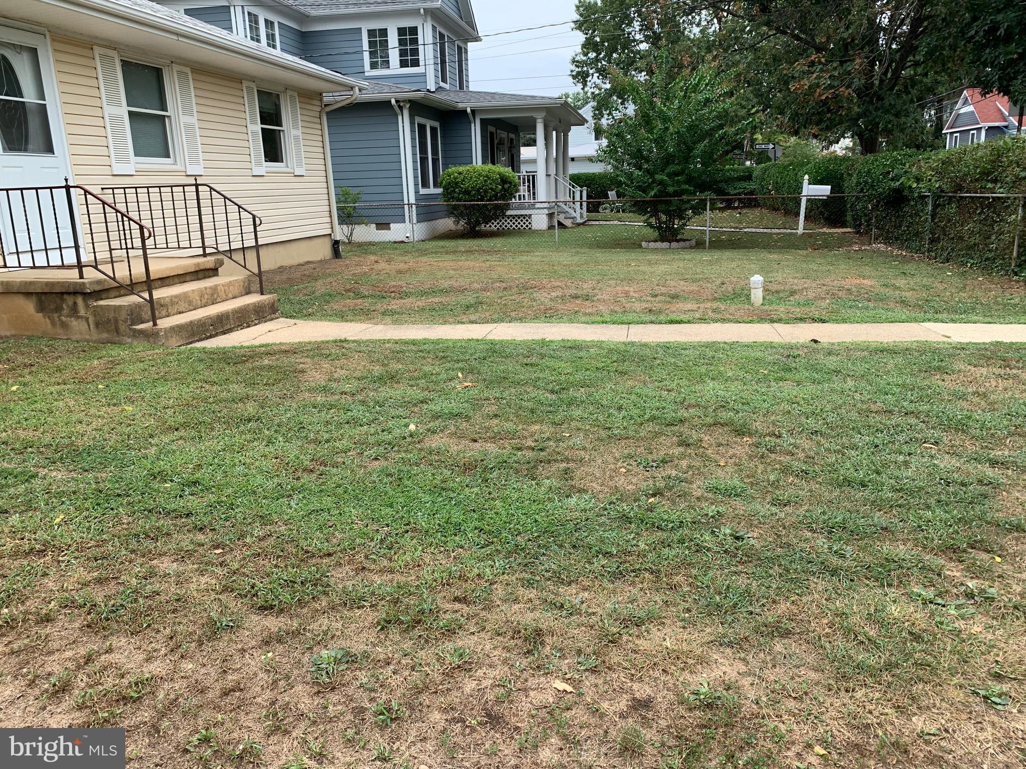 EASTPORT - Residential Lease