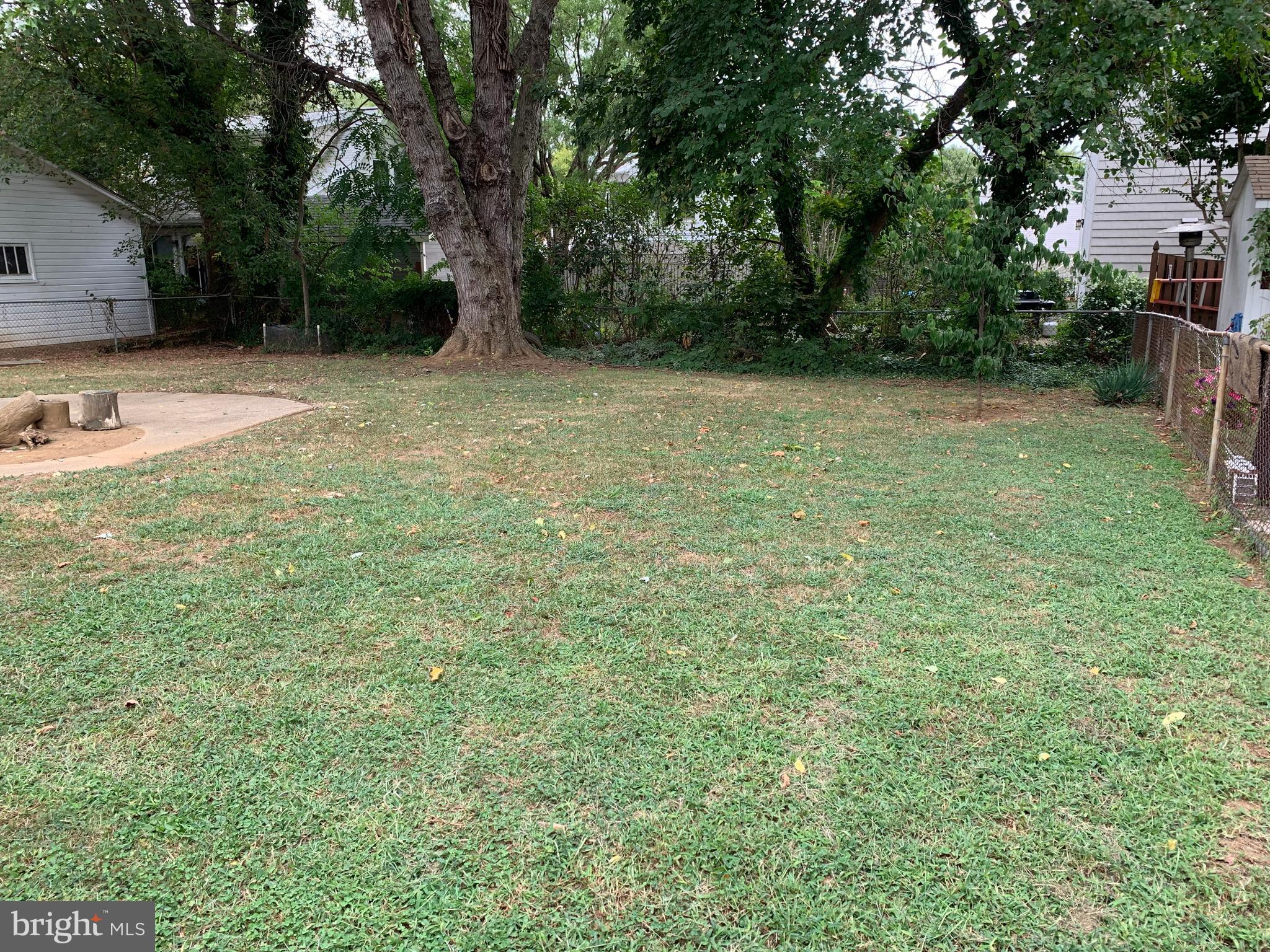 EASTPORT - Residential Lease