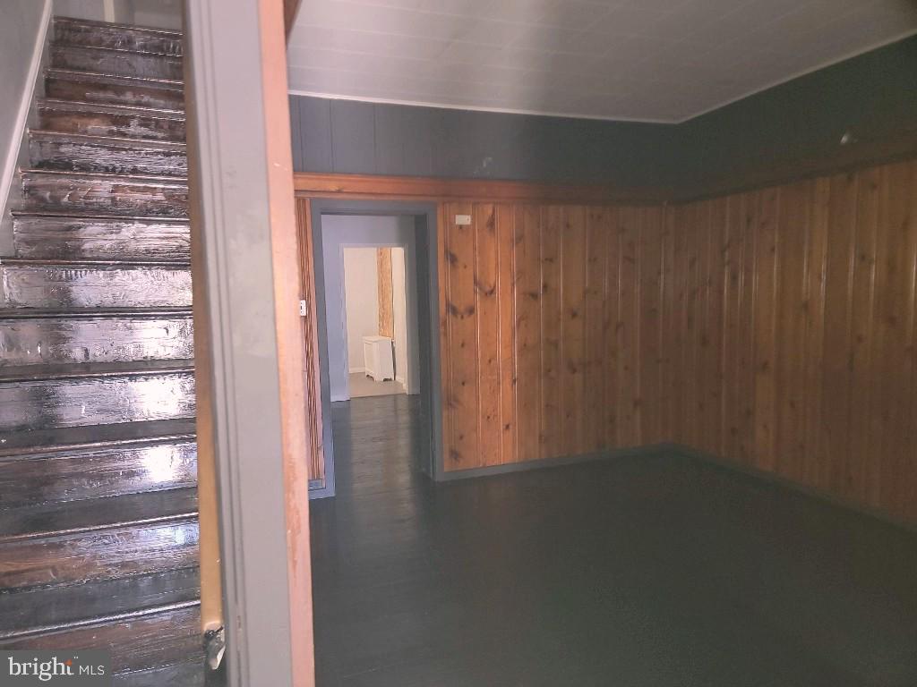 KENSINGTON - Residential Lease