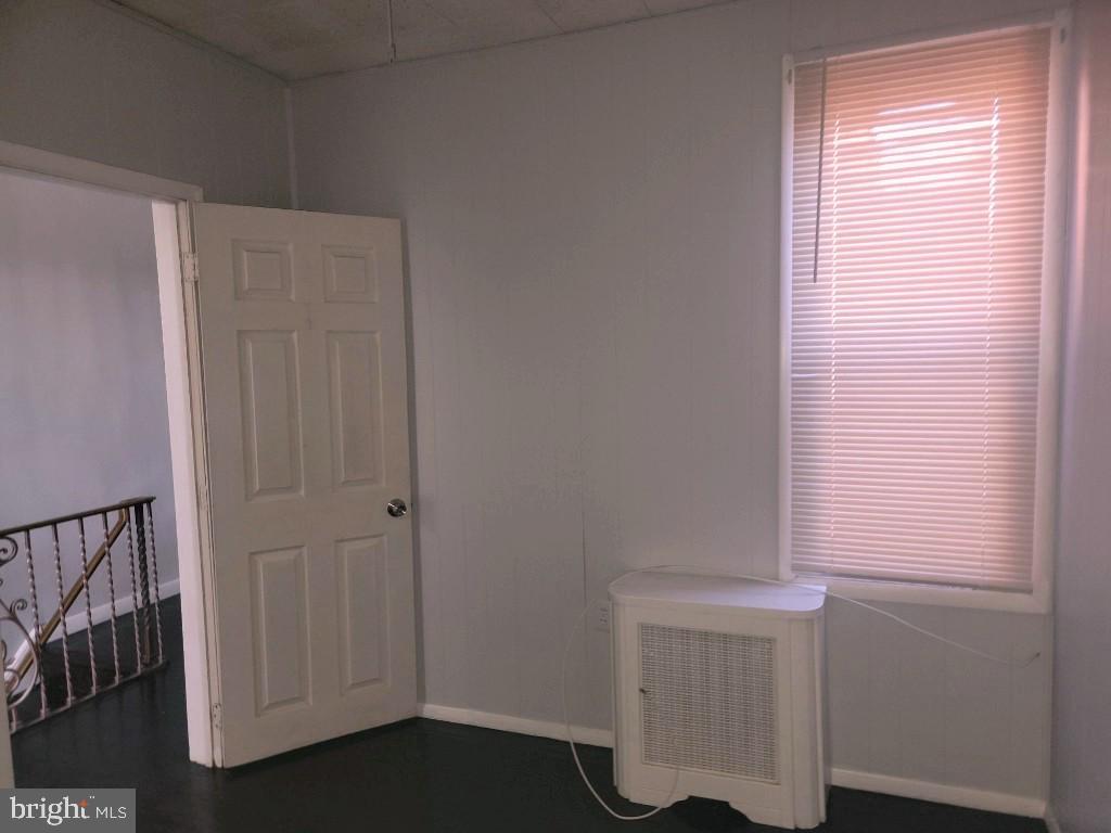 KENSINGTON - Residential Lease