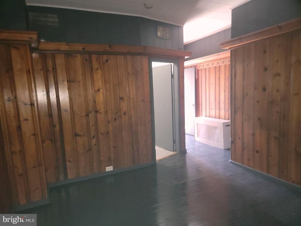 KENSINGTON - Residential Lease