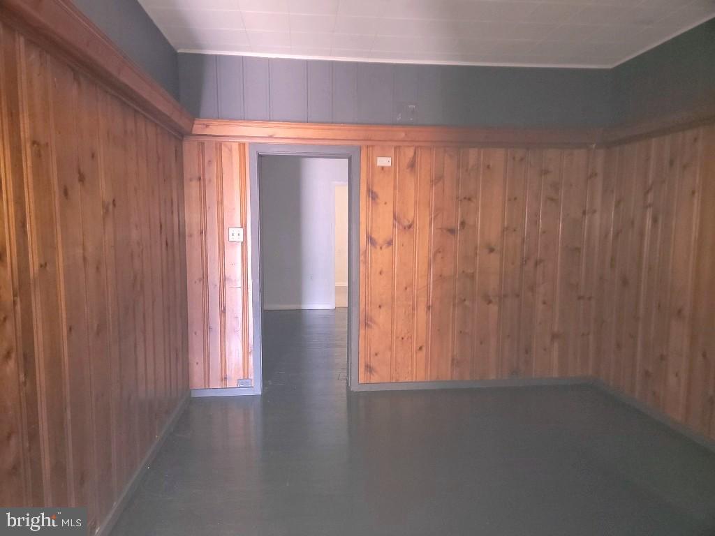 KENSINGTON - Residential Lease