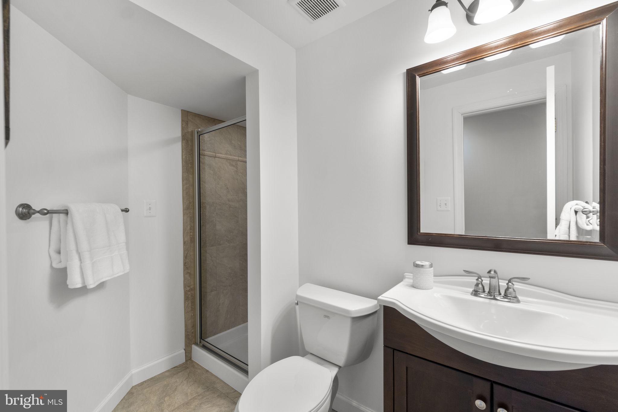 BURLEIGH MANOR - Residential