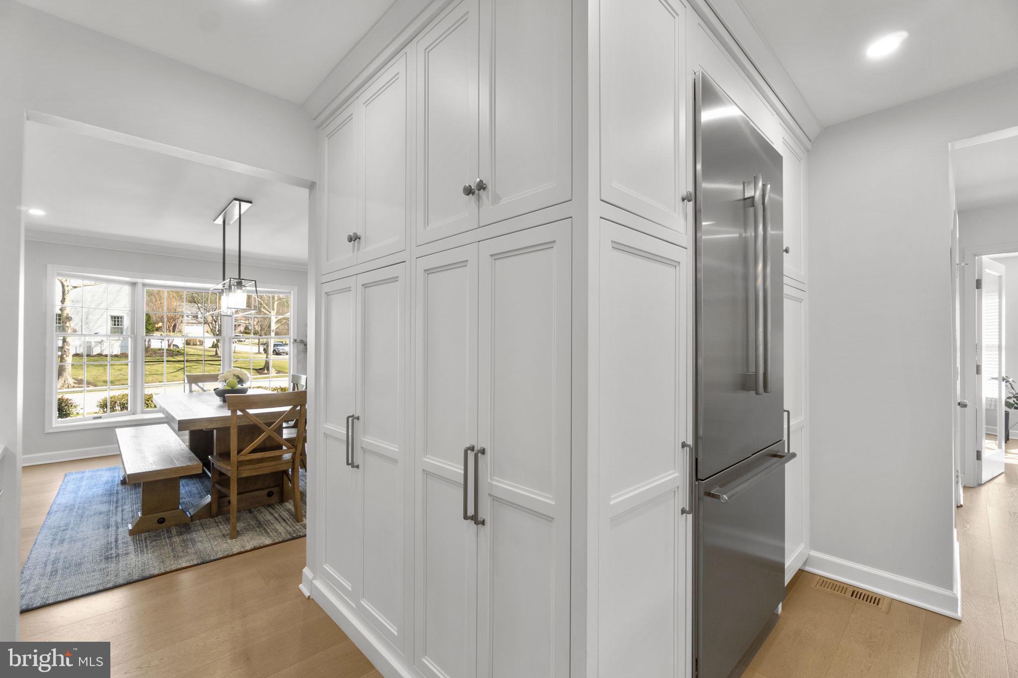 BURLEIGH MANOR - Residential