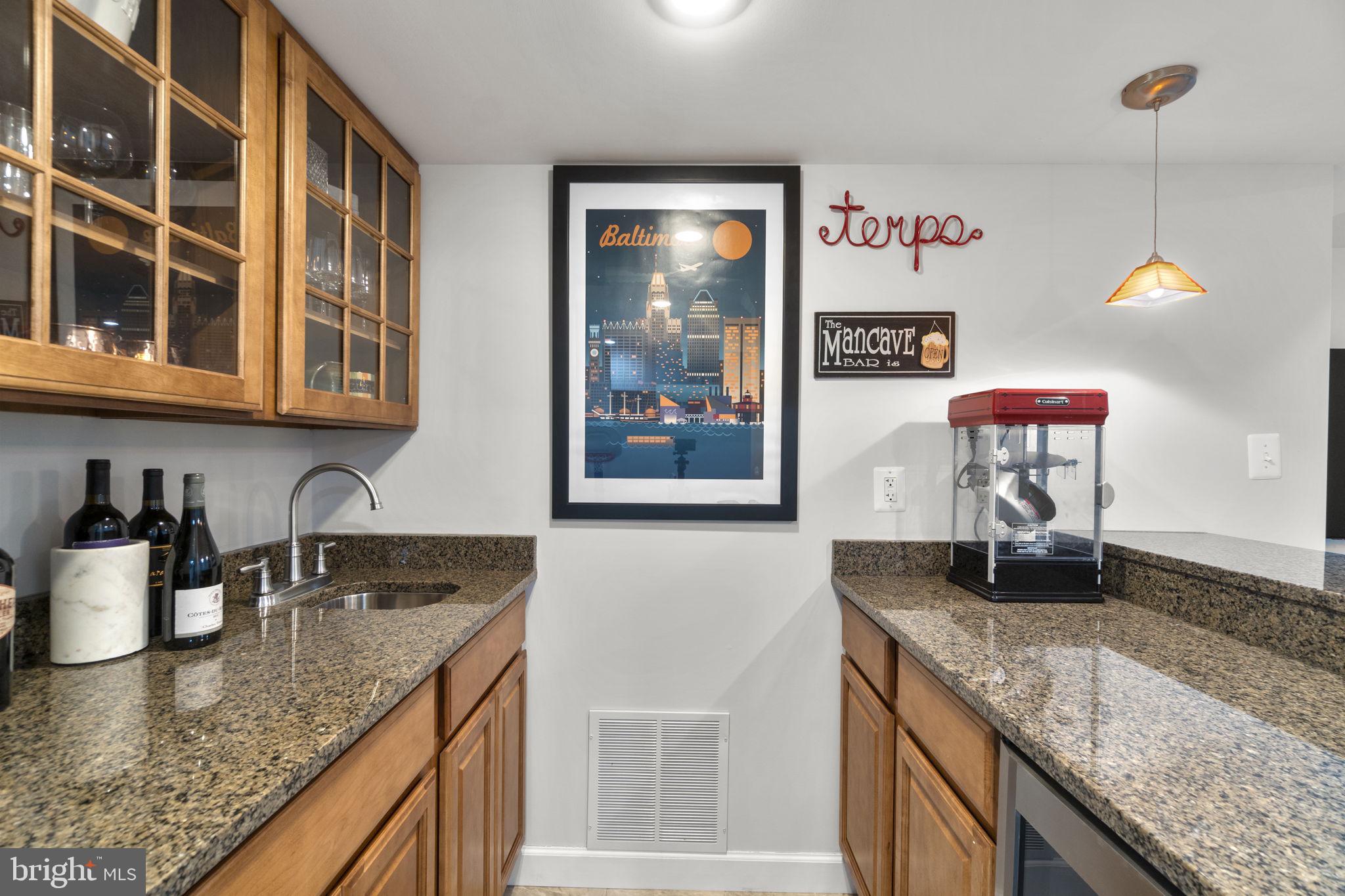 BURLEIGH MANOR - Residential