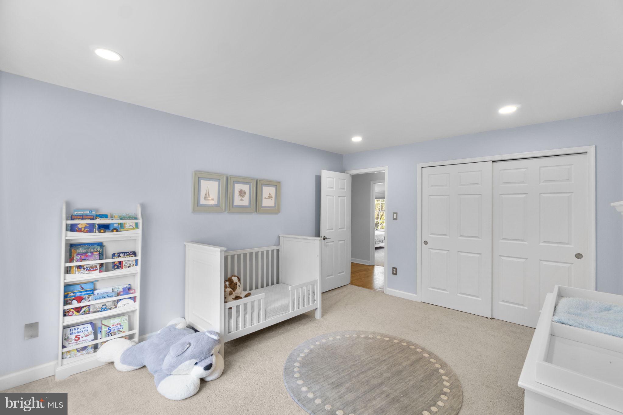 BURLEIGH MANOR - Residential