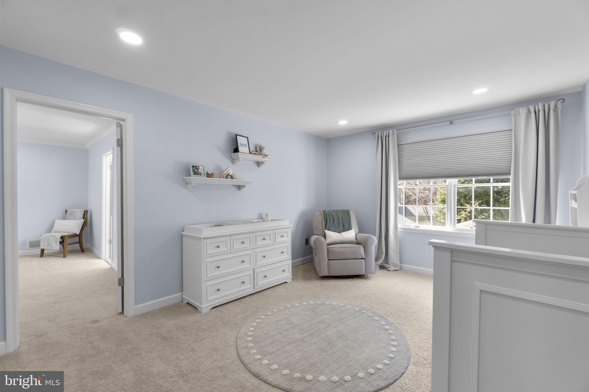 BURLEIGH MANOR - Residential