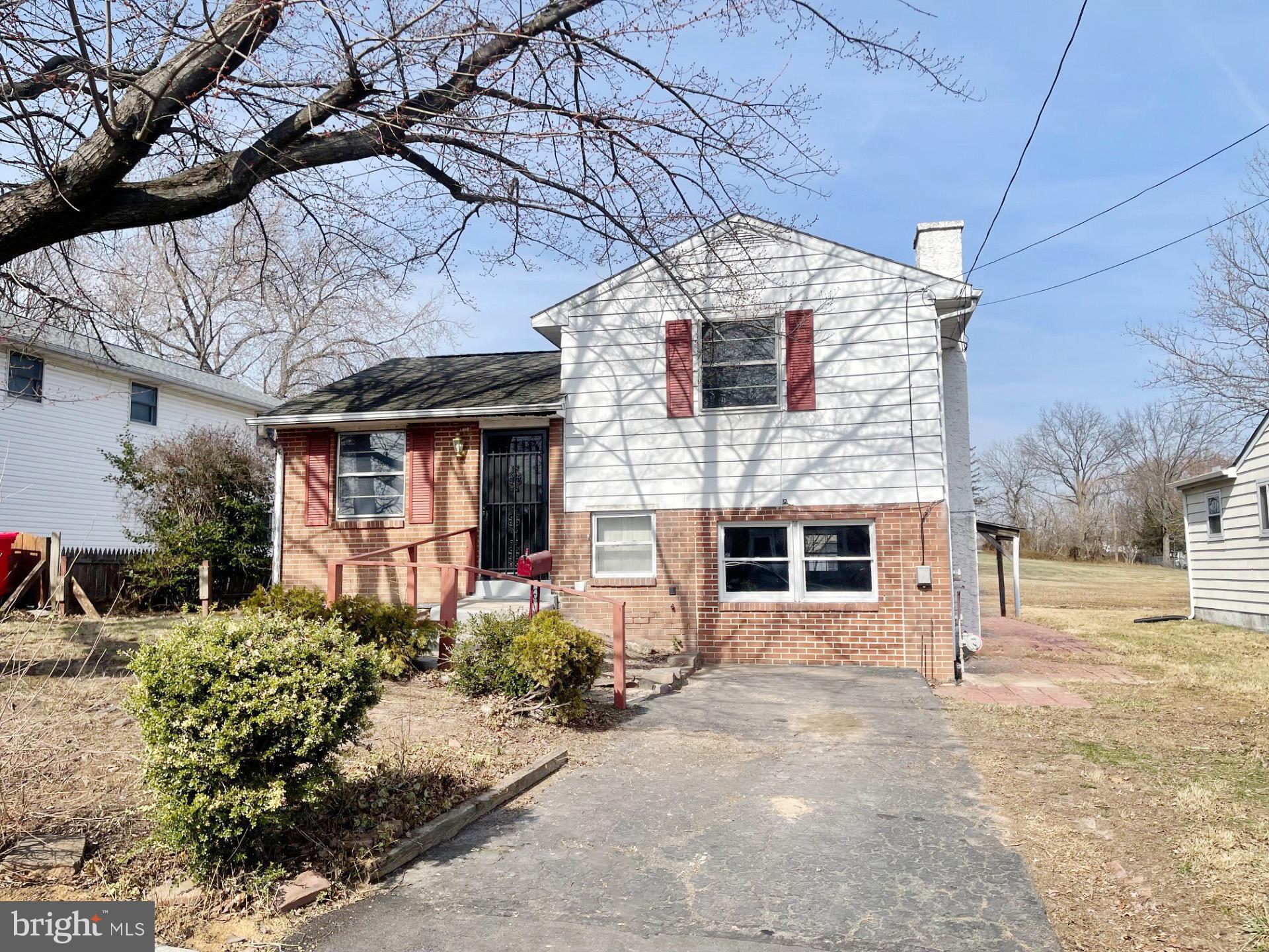 Amazing Pottstown Property, Do not miss this Opportunity!! Property is located in a quiet well-maintained community. This beautiful 3 bedroom, 1.5 bathroom, with a fully finished walk out basement is ready for the perfect family. Just add your love and finishing touches for the forever home.
Offers will be entertained after property has exposed on MLS for seven calendar days.
