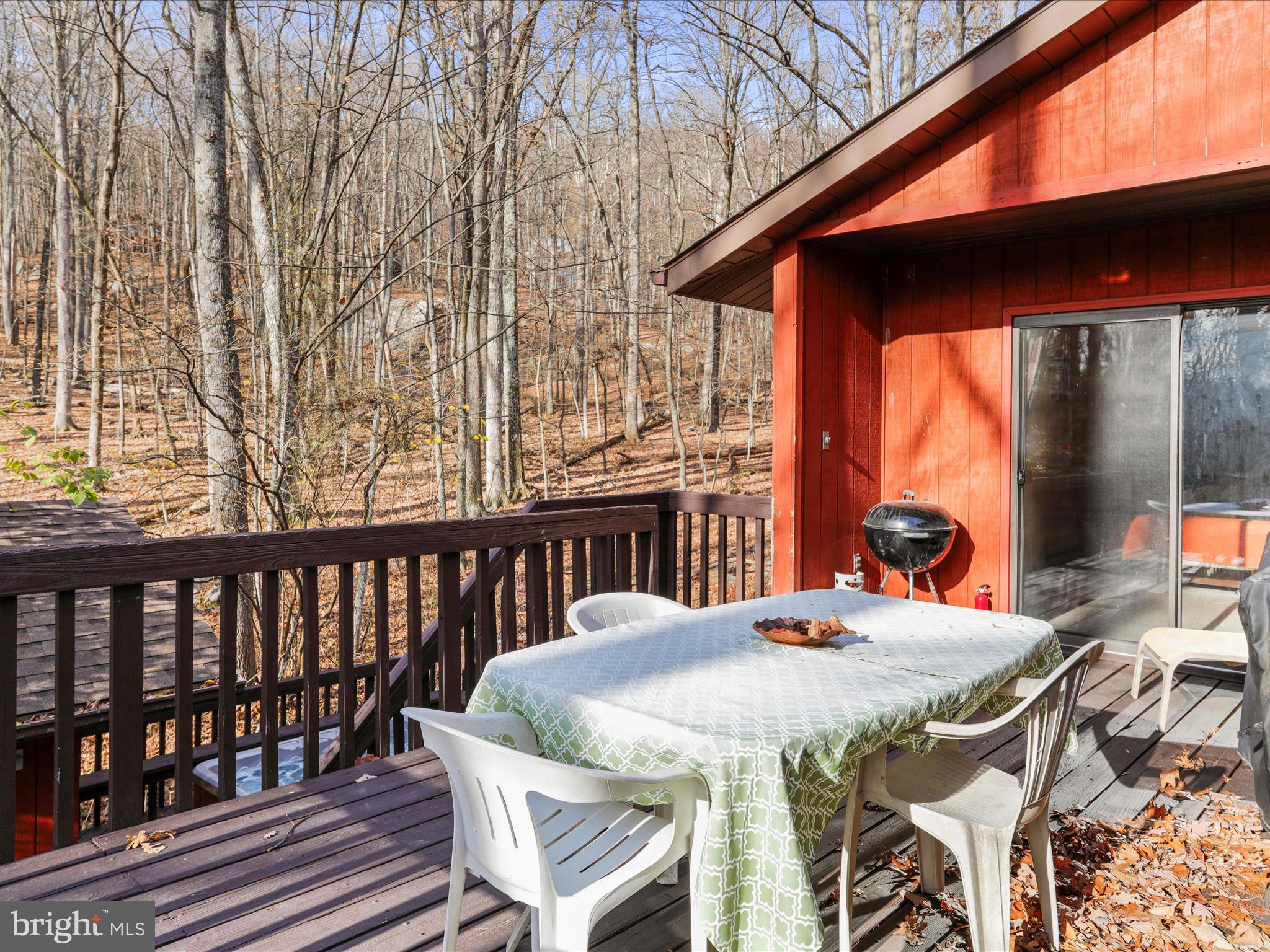 COOLFONT MOUNTAINSIDE - Residential