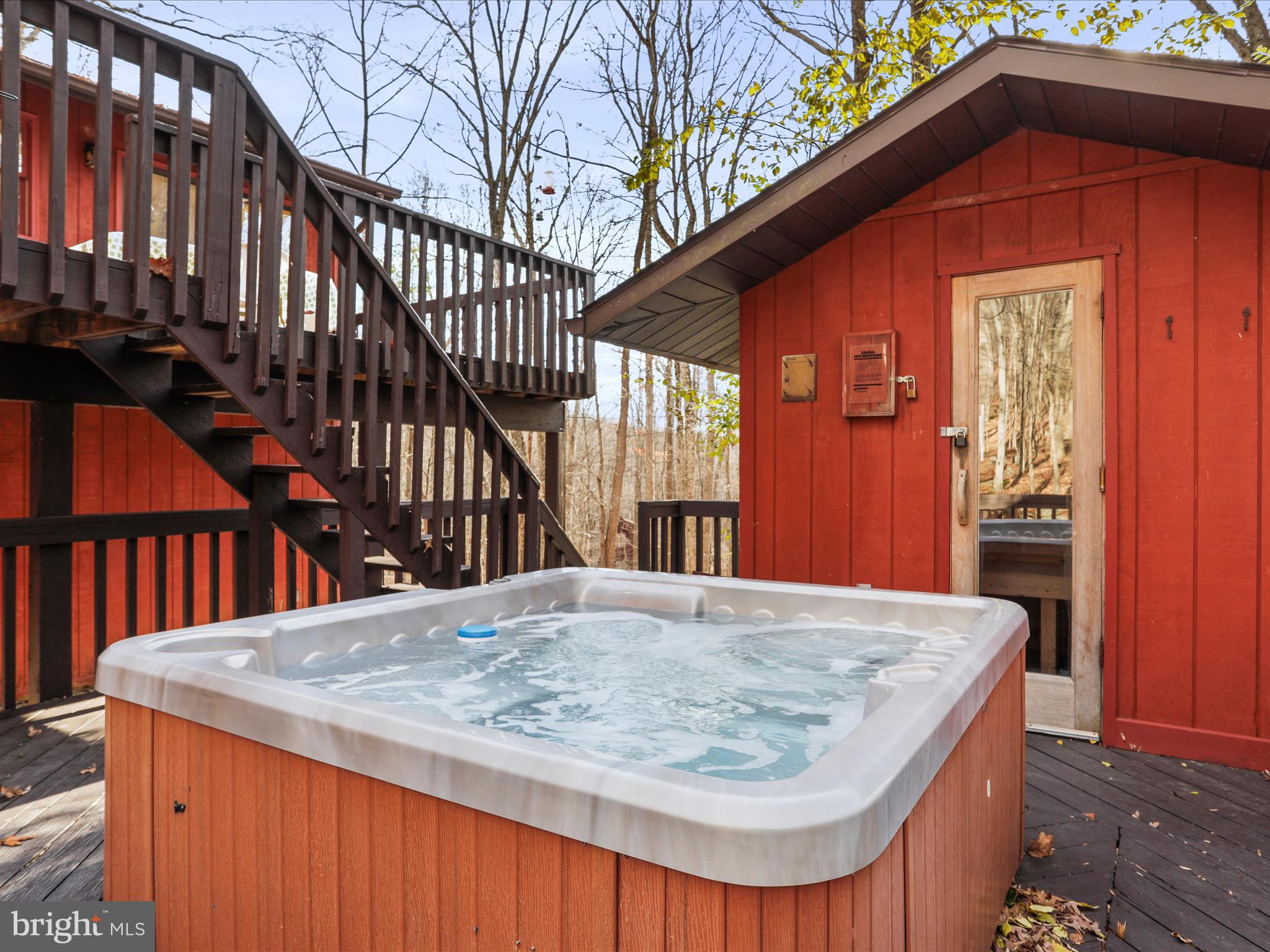 COOLFONT MOUNTAINSIDE - Residential