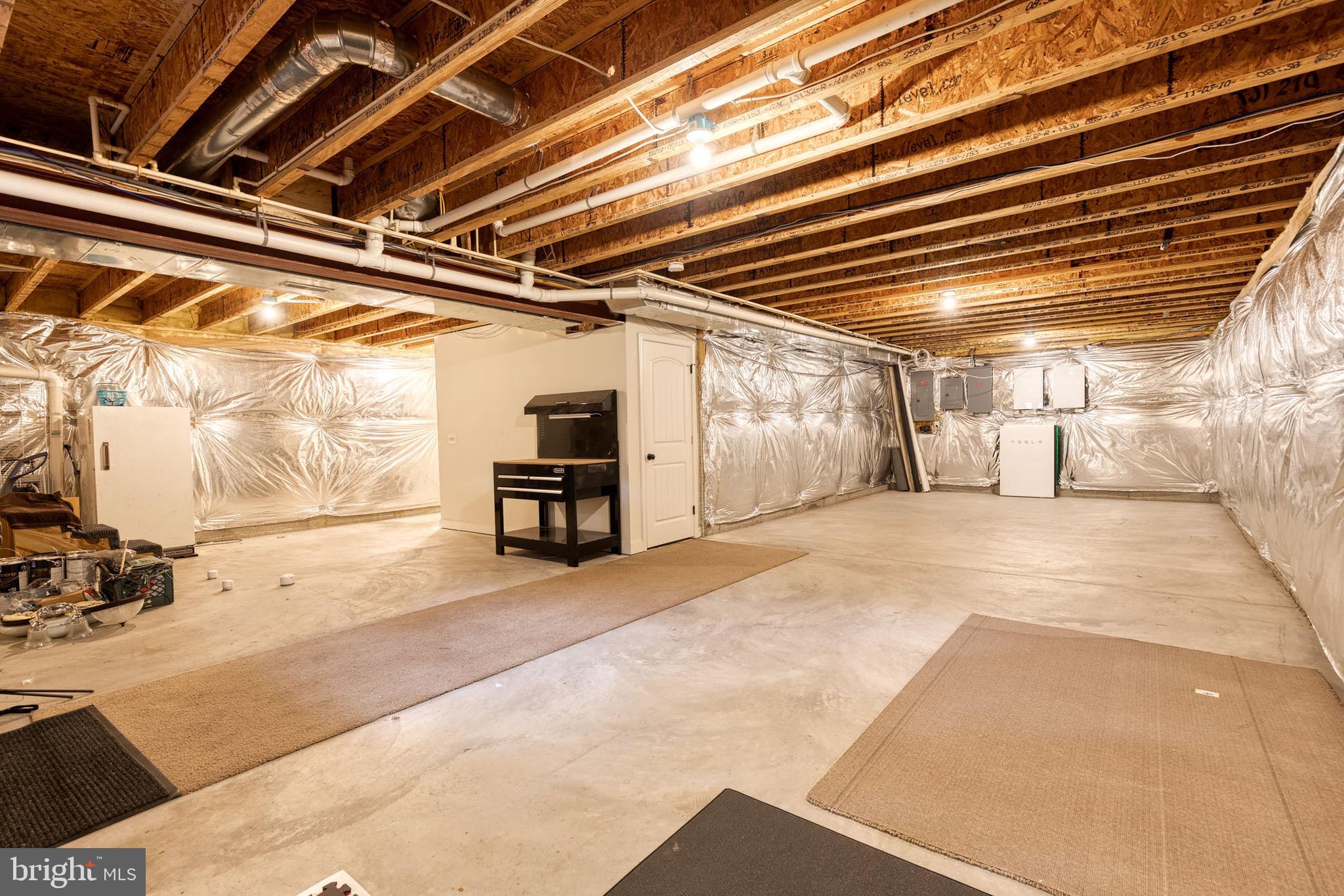 JOYCE ESTATES - Residential Lease