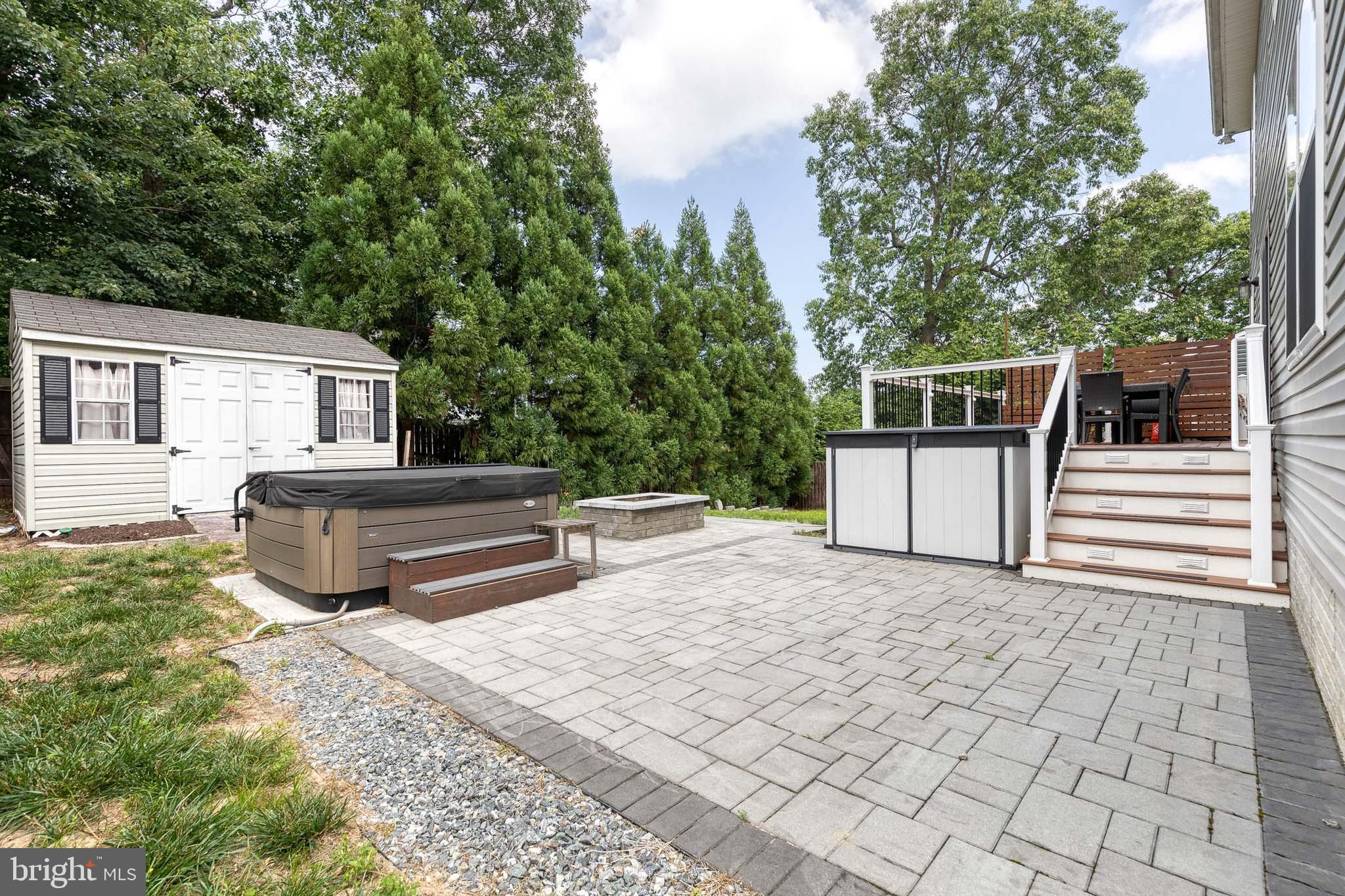 JOYCE ESTATES - Residential Lease