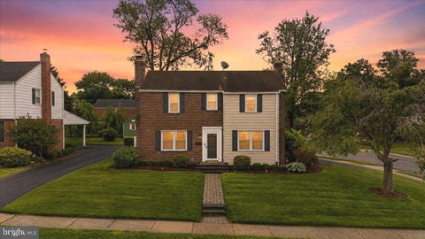 Homes For Sale - 200 Pinehurst Road<br/> WILMINGTON, DE 19803