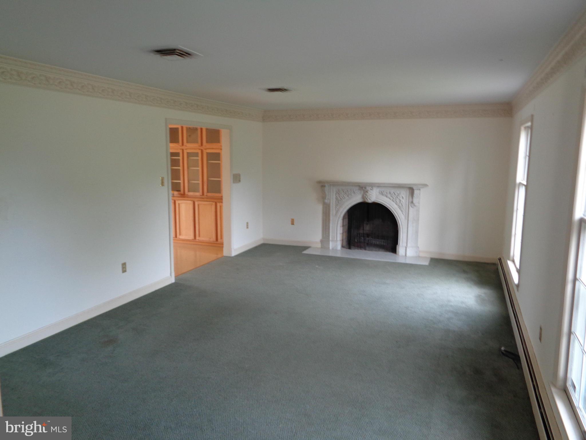 DAVIDSONVILLE - Residential