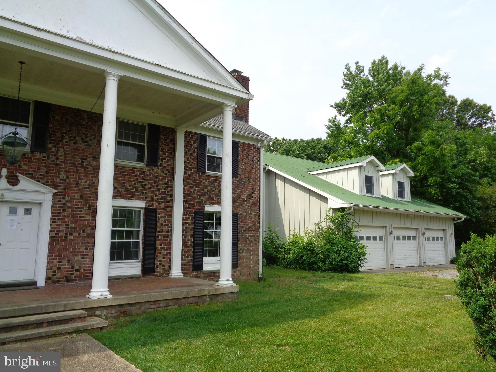 DAVIDSONVILLE - Residential