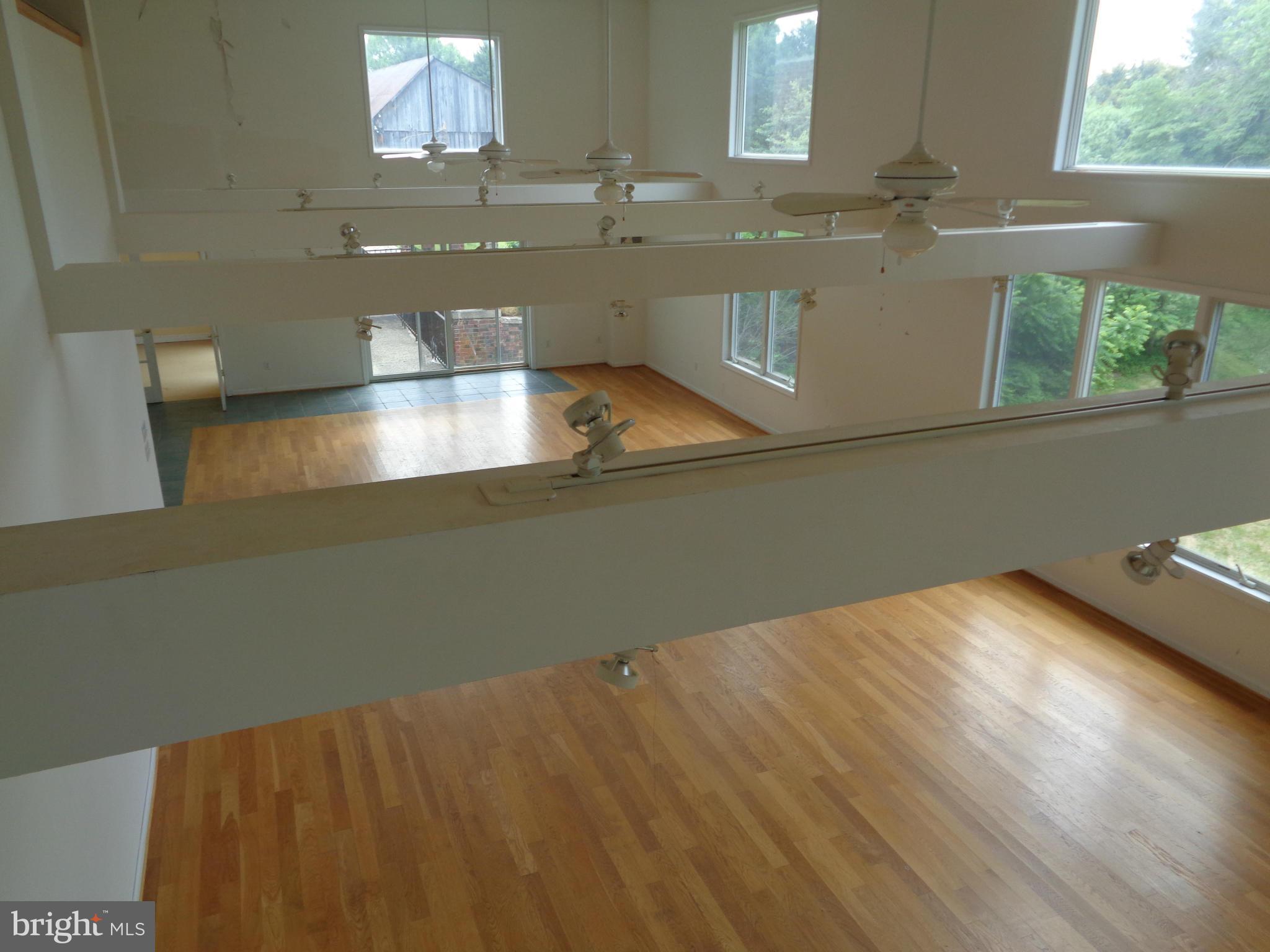 DAVIDSONVILLE - Residential