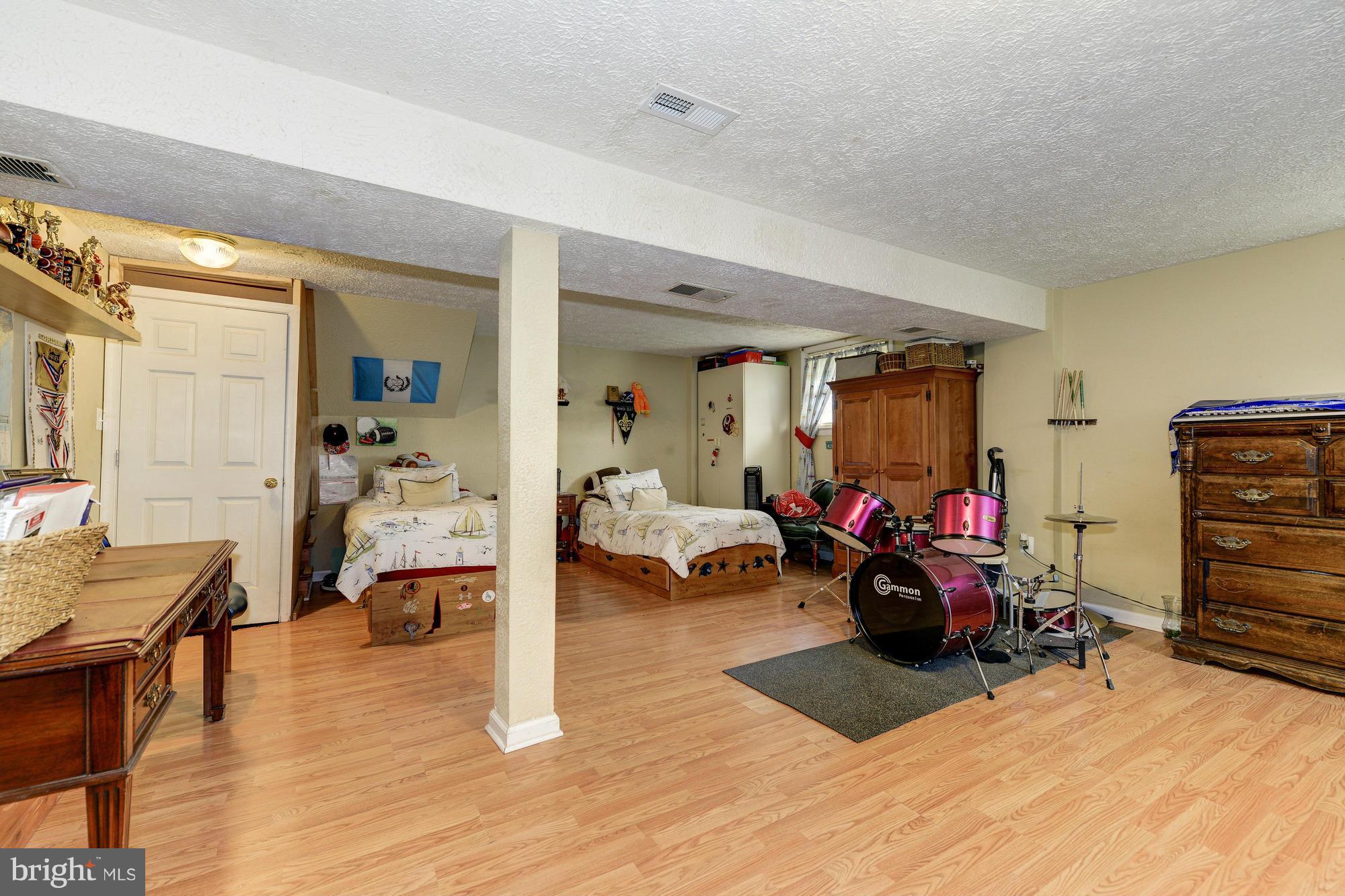 STERLING - Residential