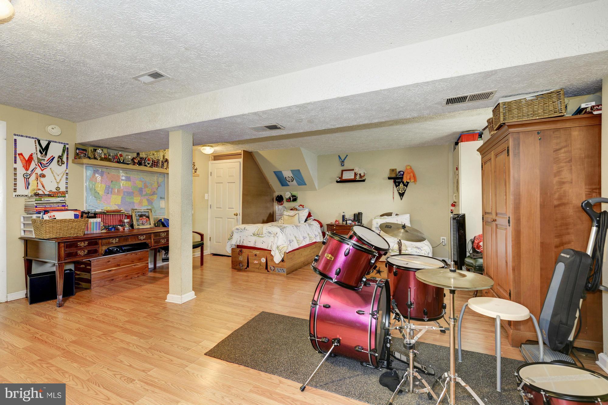 STERLING - Residential