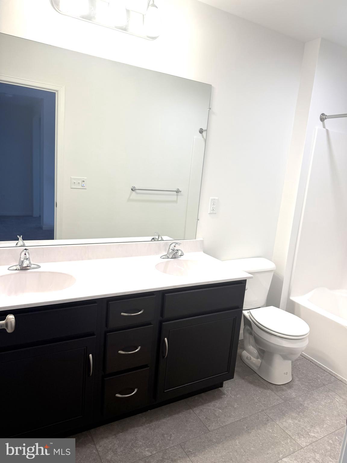 ROCKVILLE ESTATES - Residential