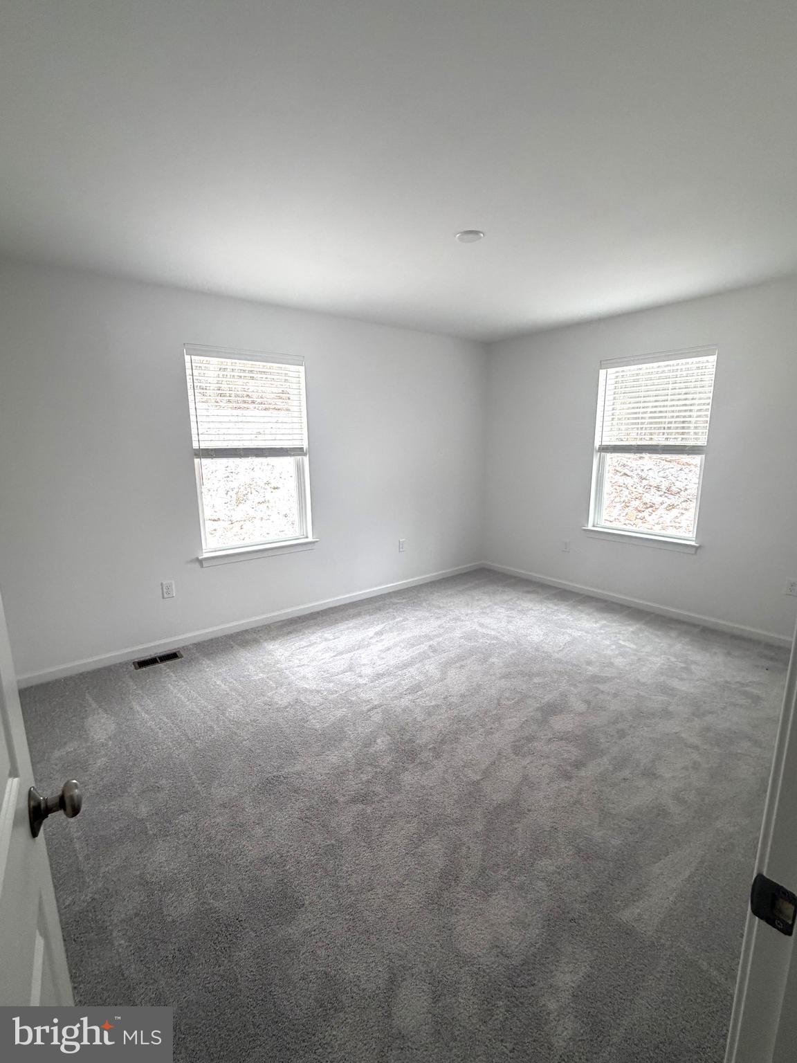 ROCKVILLE ESTATES - Residential