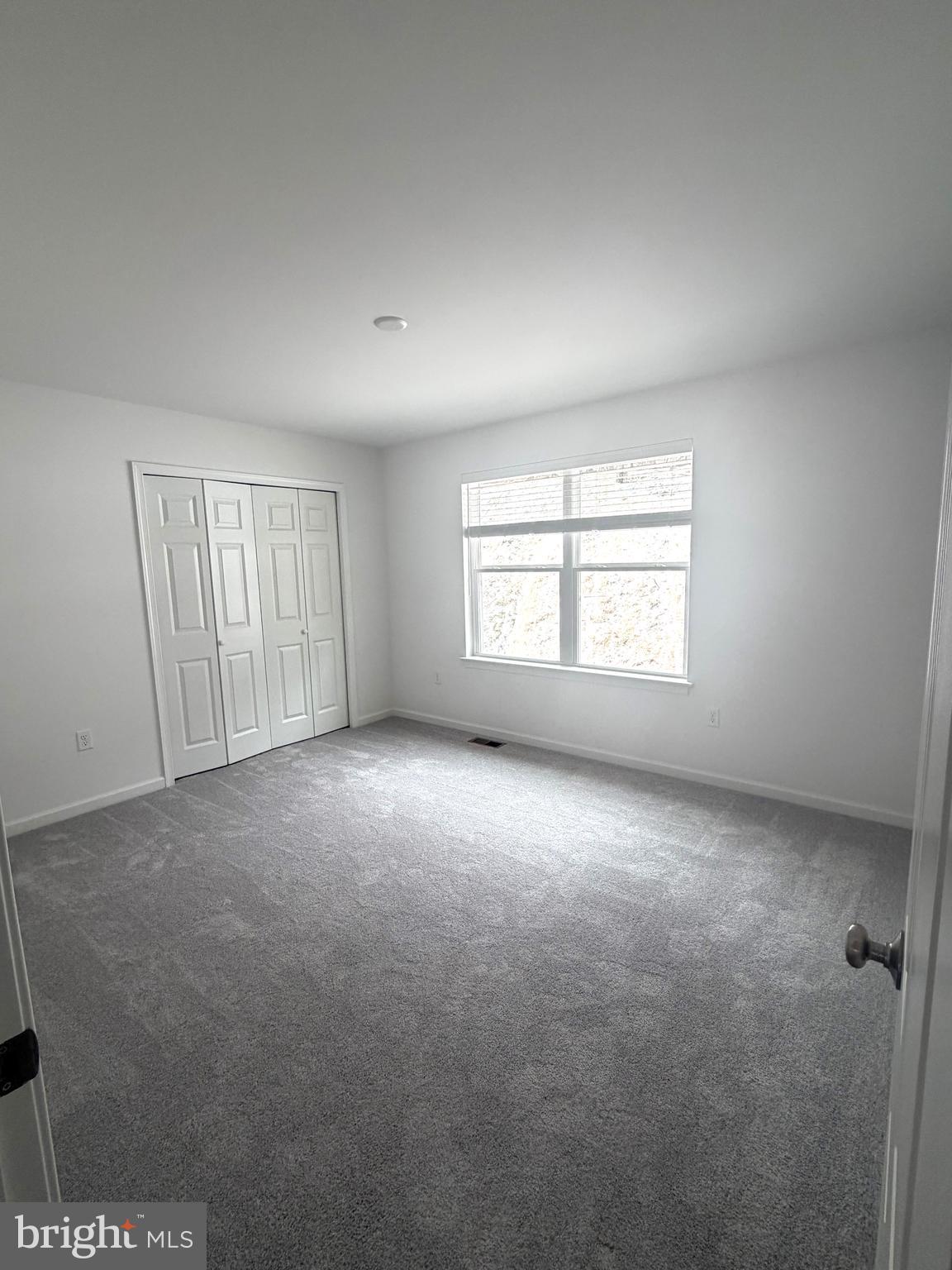 ROCKVILLE ESTATES - Residential