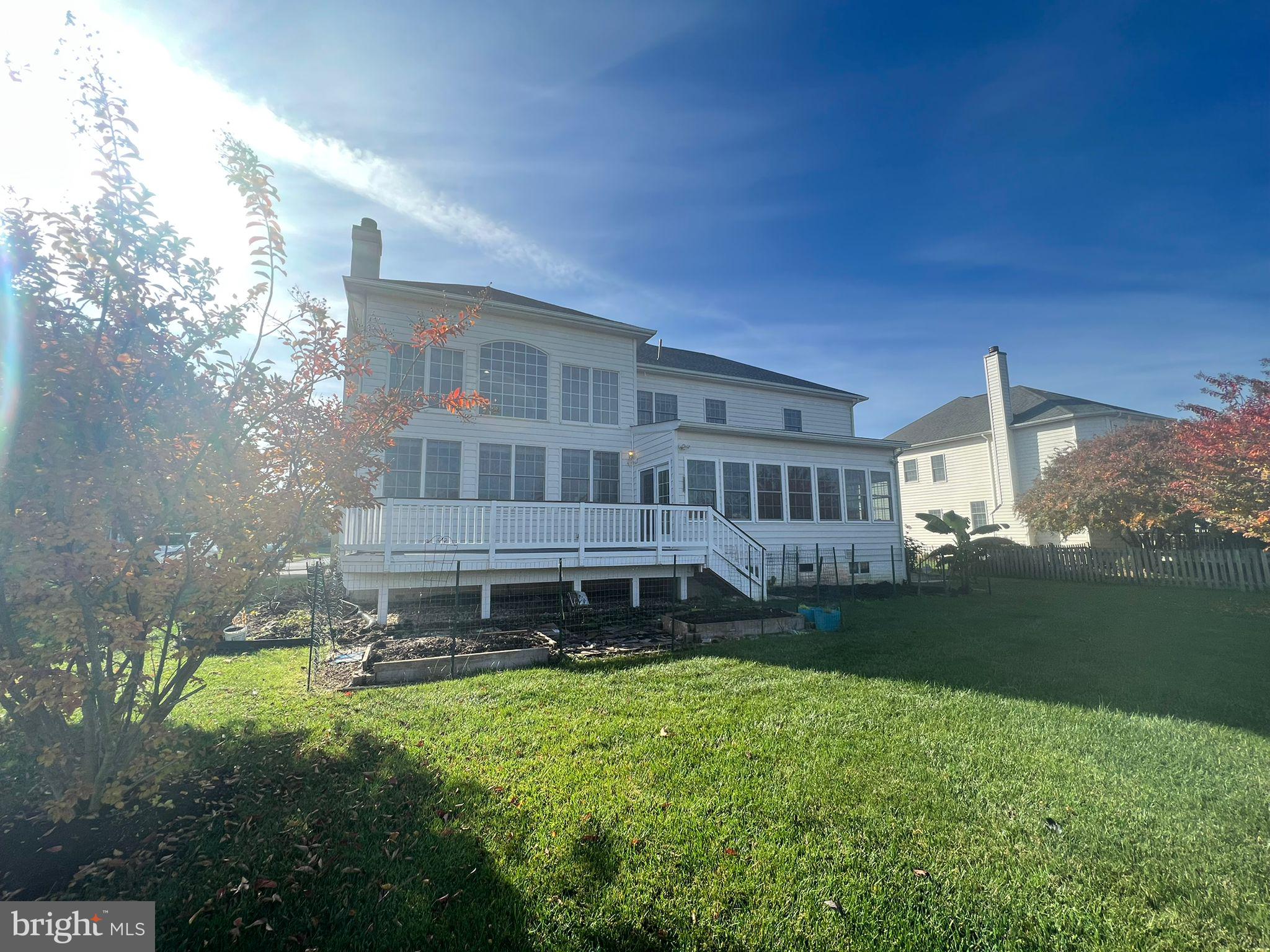 LOUDOUN VALLEY ESTATES - Residential Lease