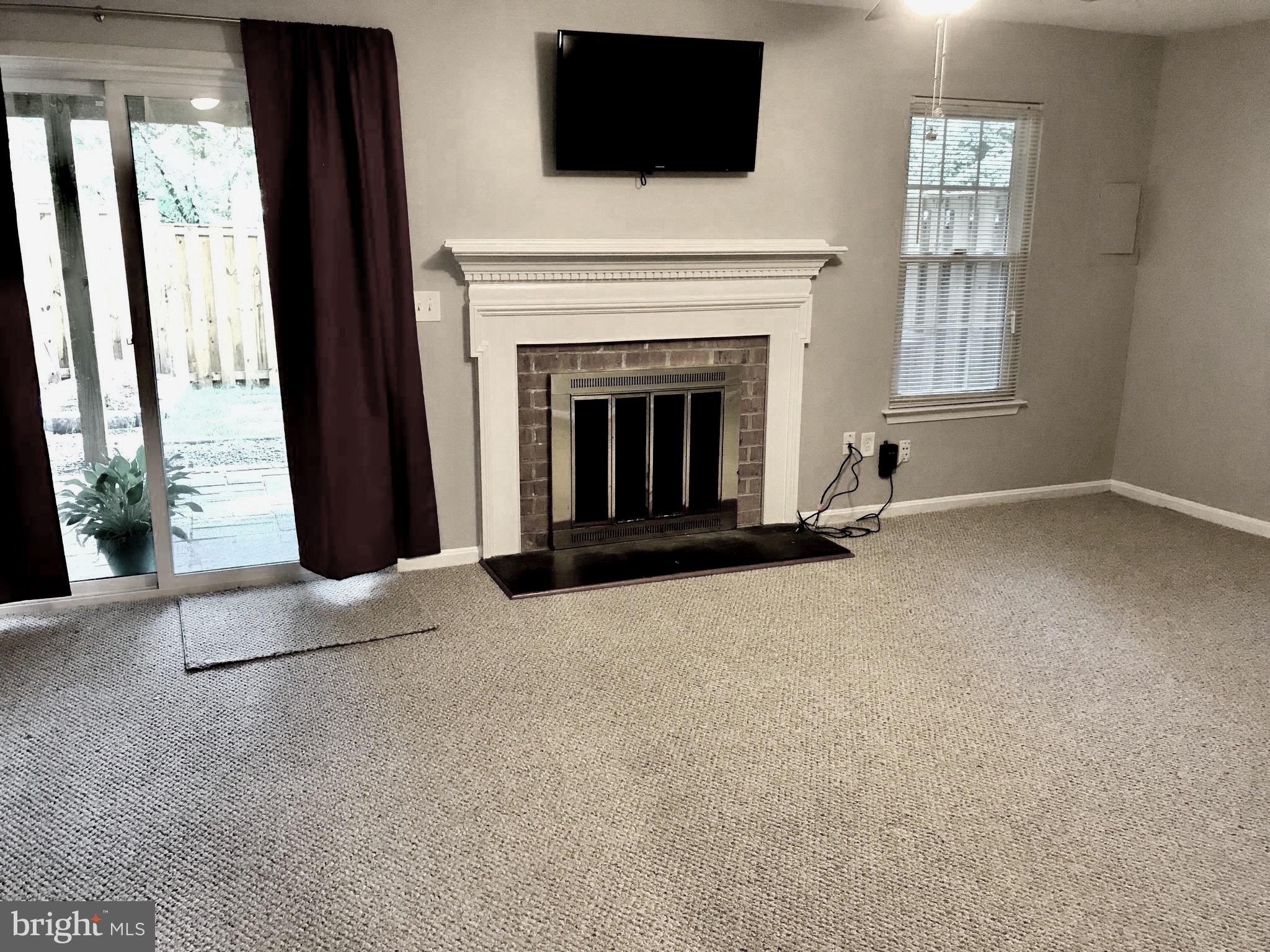 DAVENTRY - Residential Lease