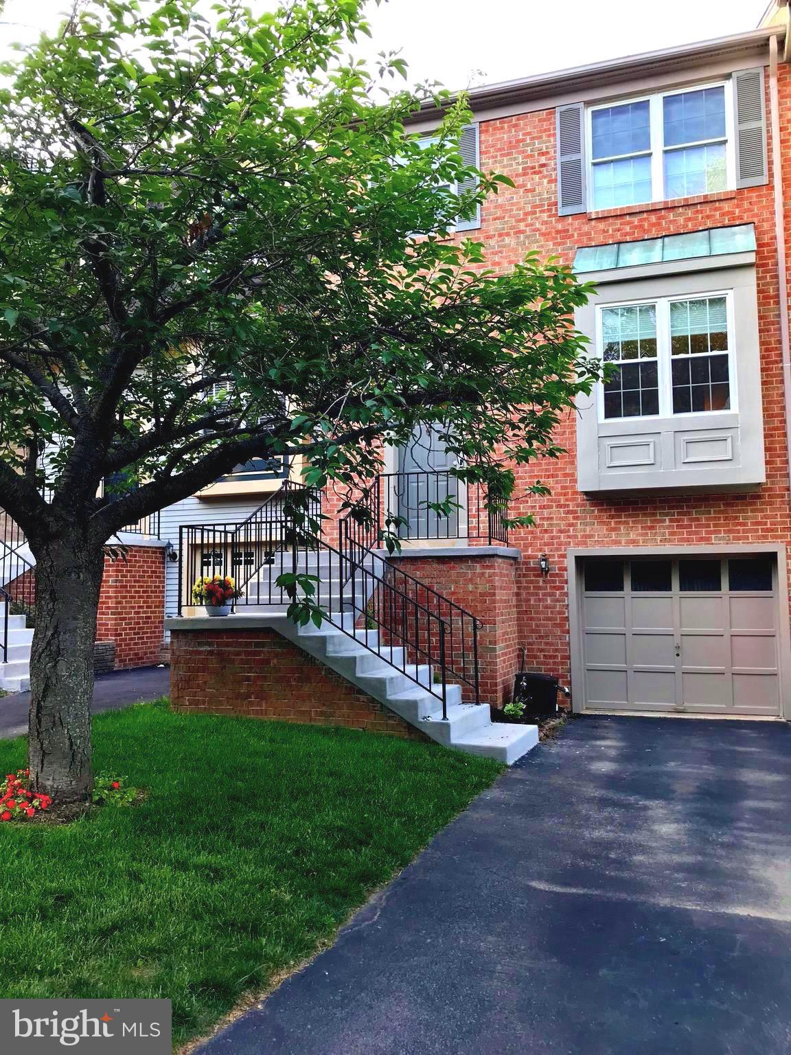 DAVENTRY - Residential Lease