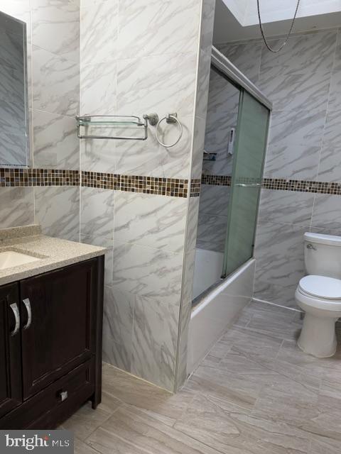 MAYFAIR (WEST) - Residential