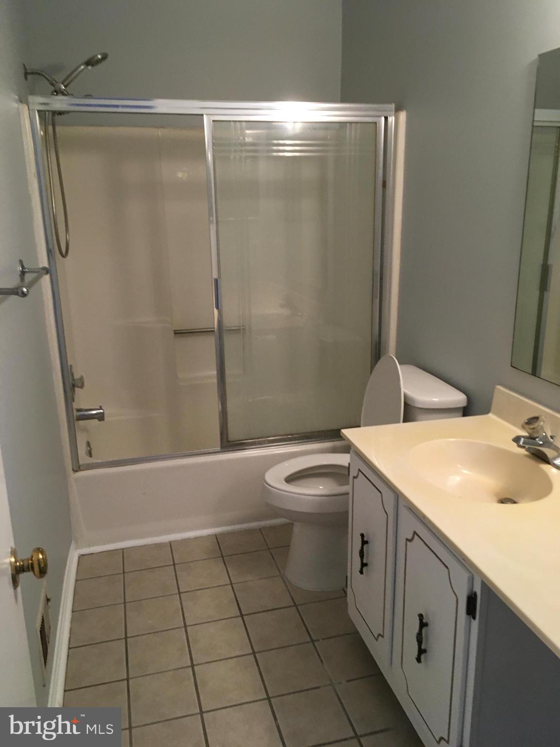 MONTCLAIR ST1 - Residential Lease