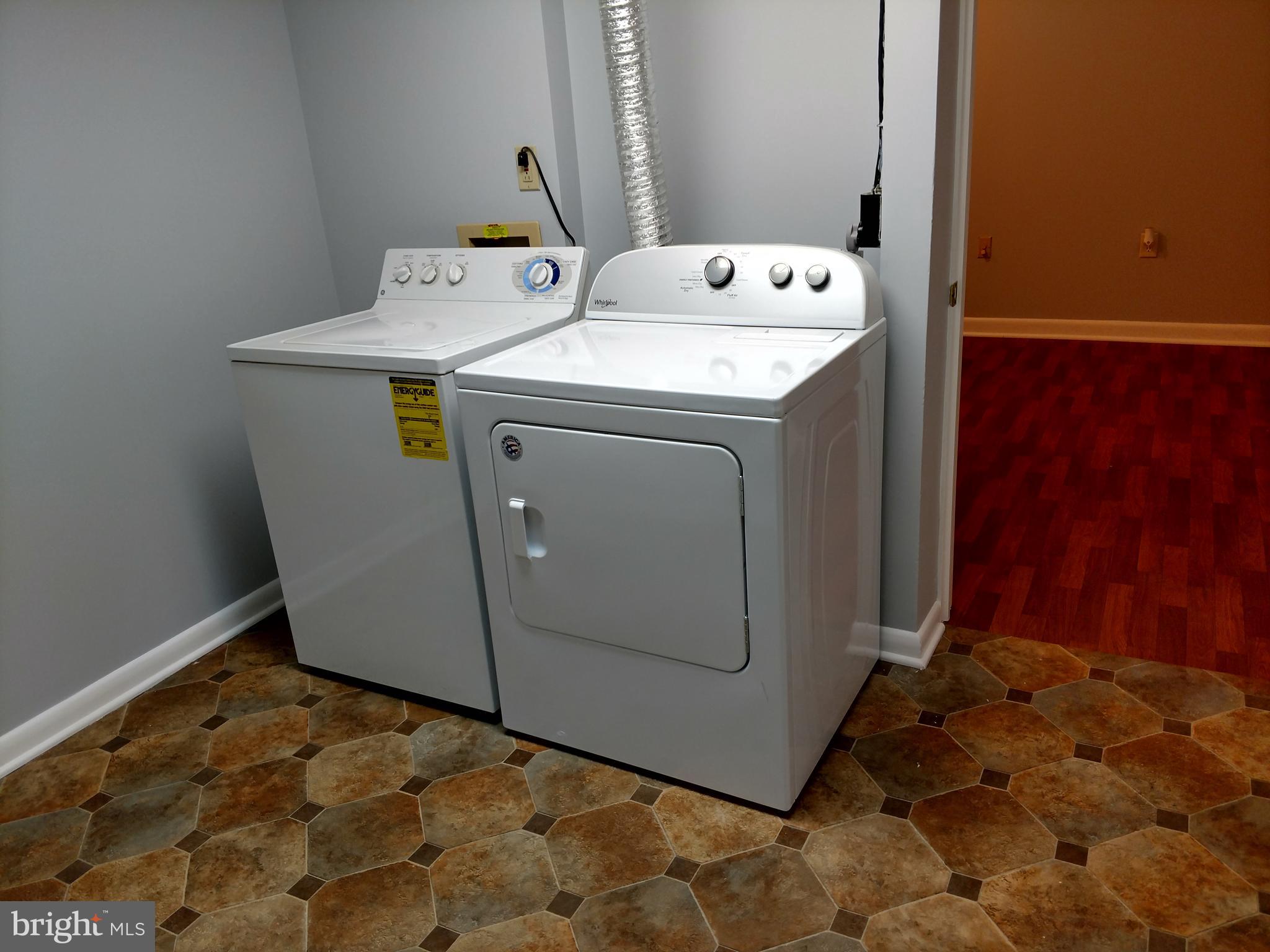 MONTCLAIR ST1 - Residential Lease