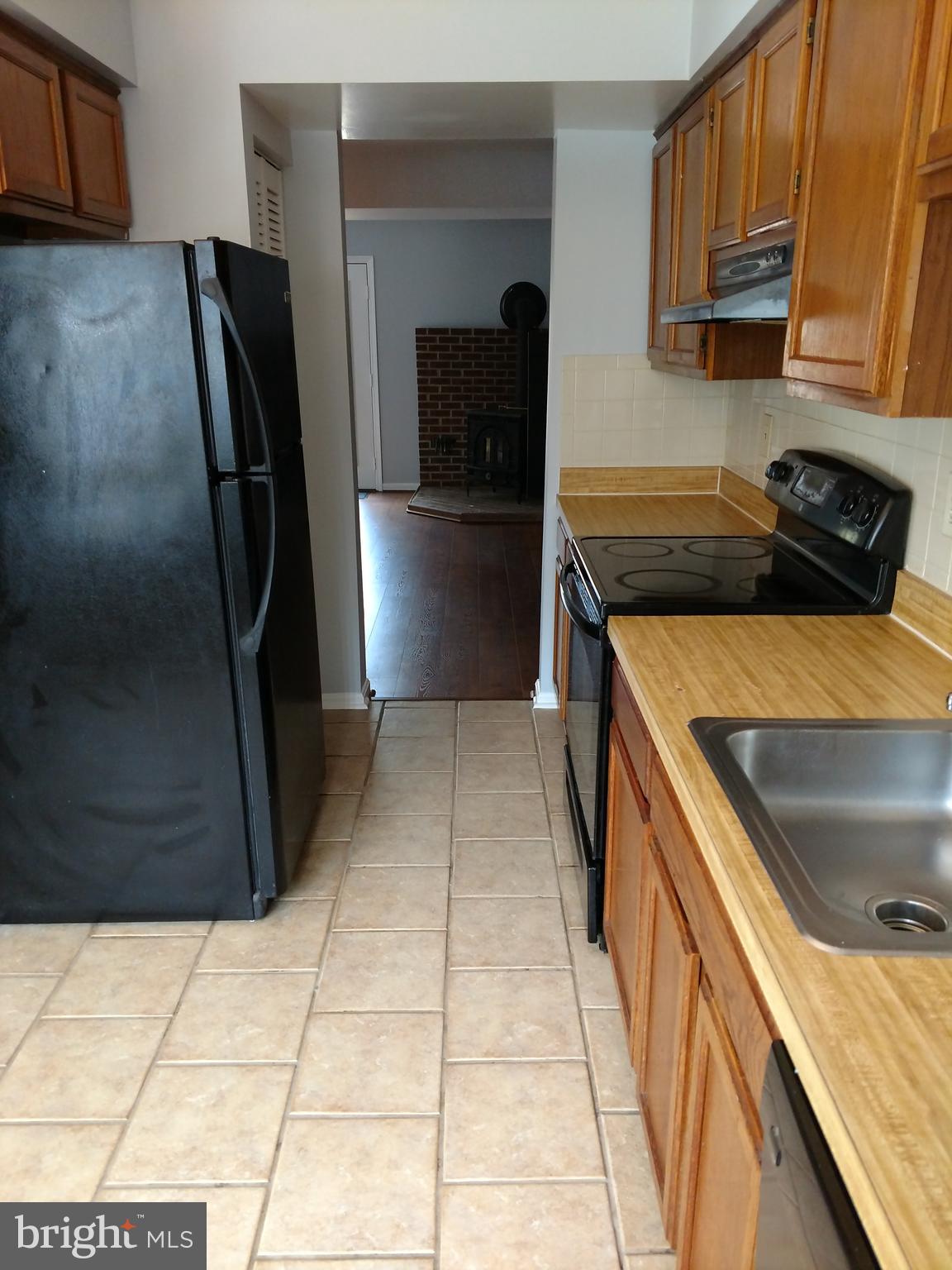 MONTCLAIR ST1 - Residential Lease