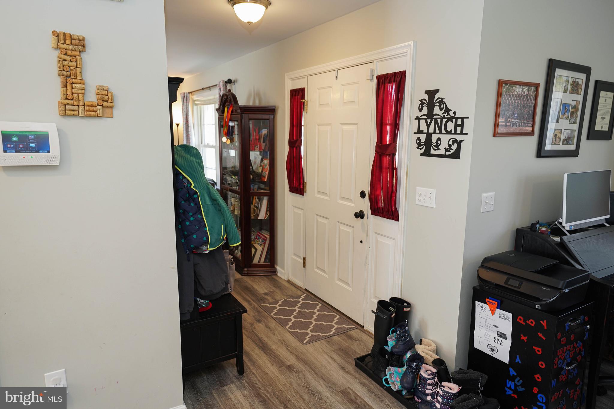 MOCKING BIRD - Residential