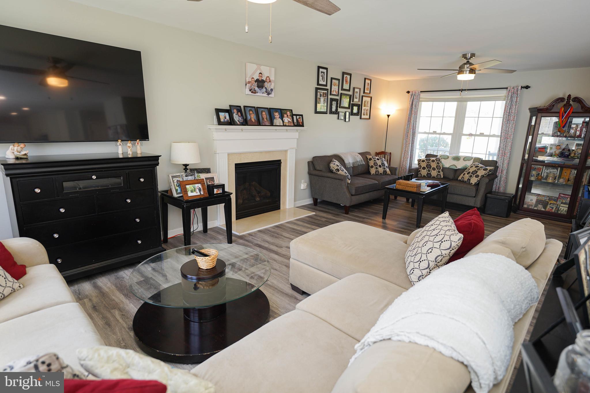 MOCKING BIRD - Residential