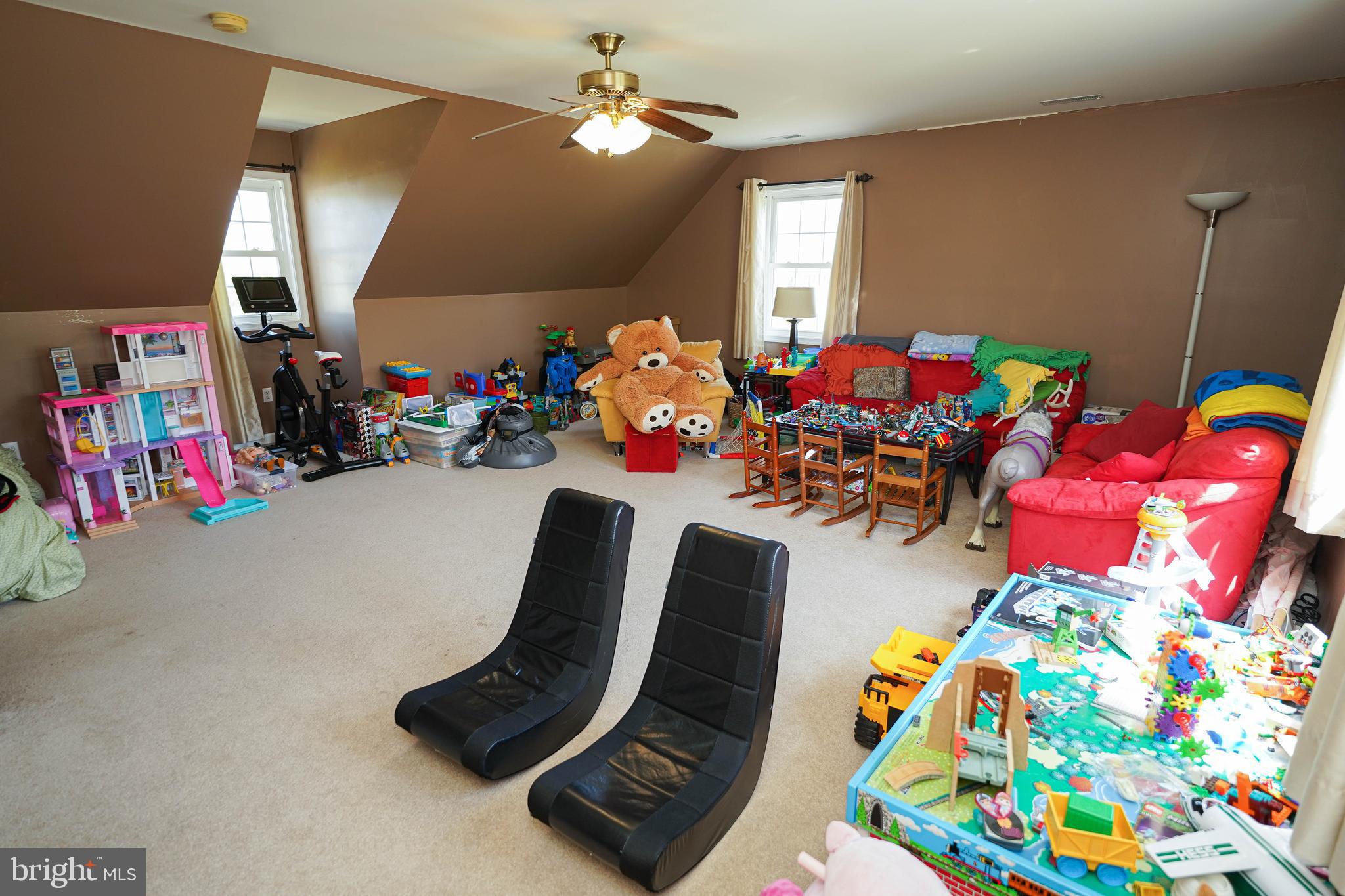 MOCKING BIRD - Residential