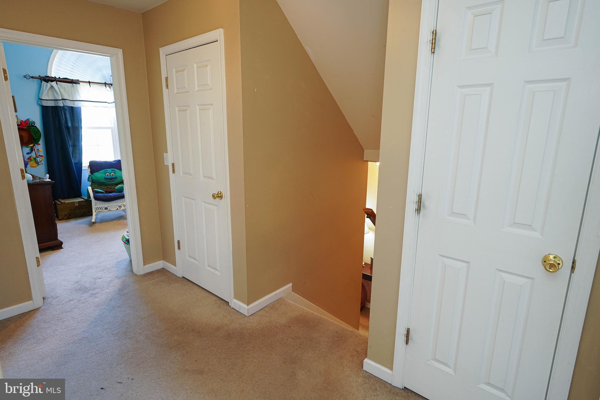 MOCKING BIRD - Residential