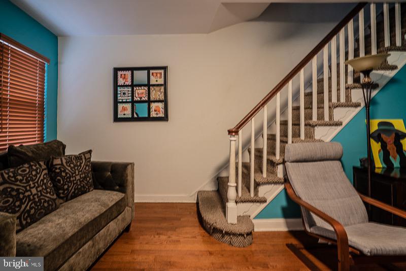 OVERBROOK - Residential