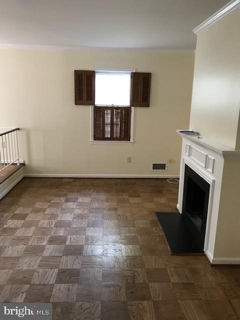 WATERGATE OF ALEXANDRIA - Residential Lease