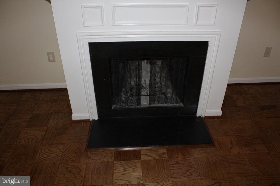 WATERGATE OF ALEXANDRIA - Residential Lease