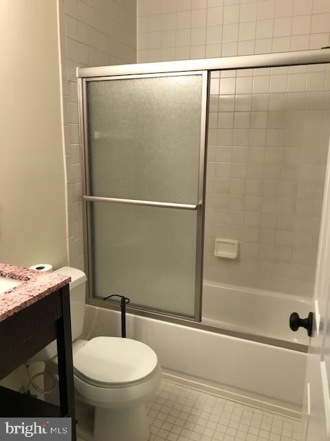 WATERGATE OF ALEXANDRIA - Residential Lease