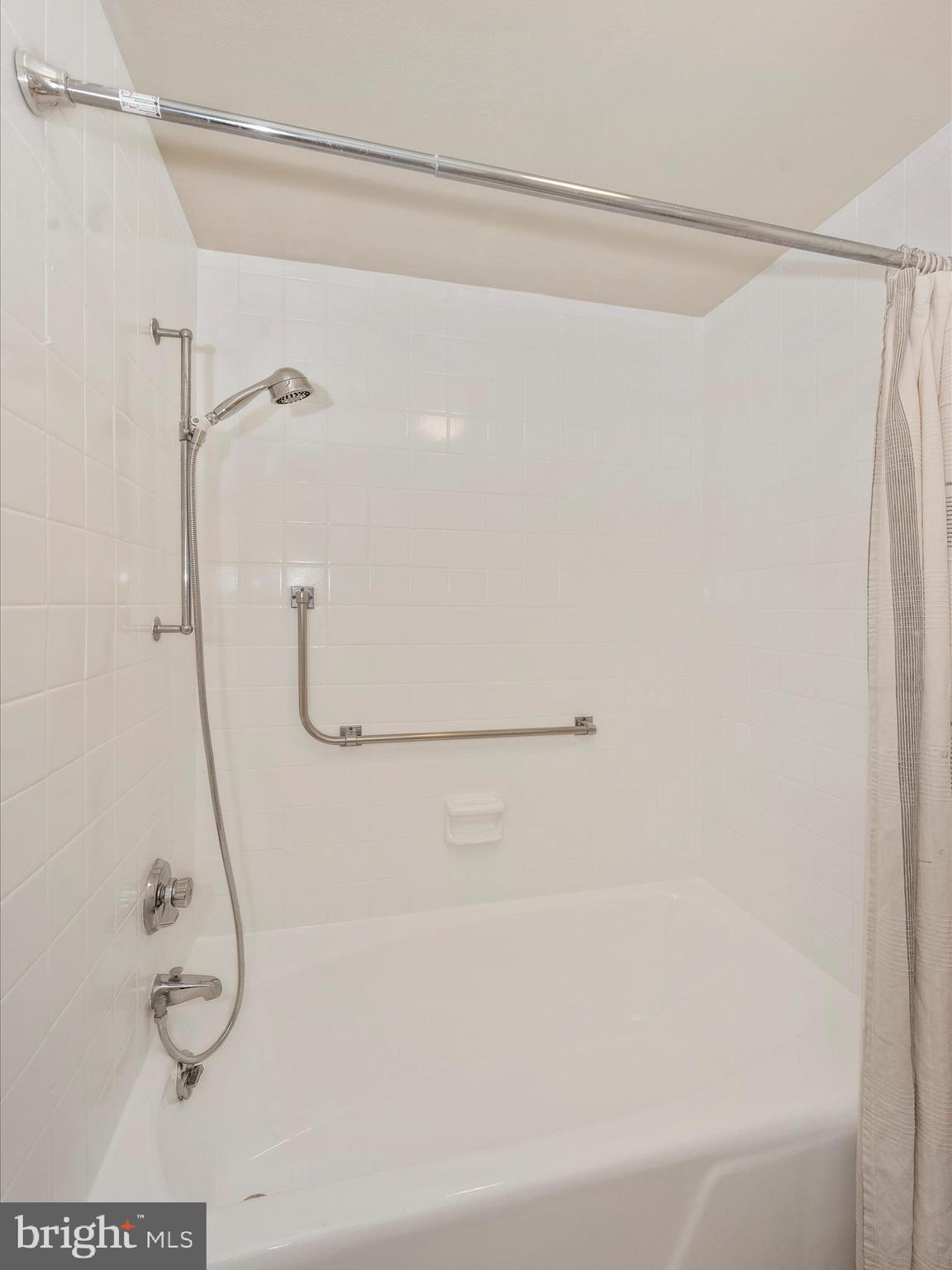 MONTGOMERY MUTUAL COOP - Residential