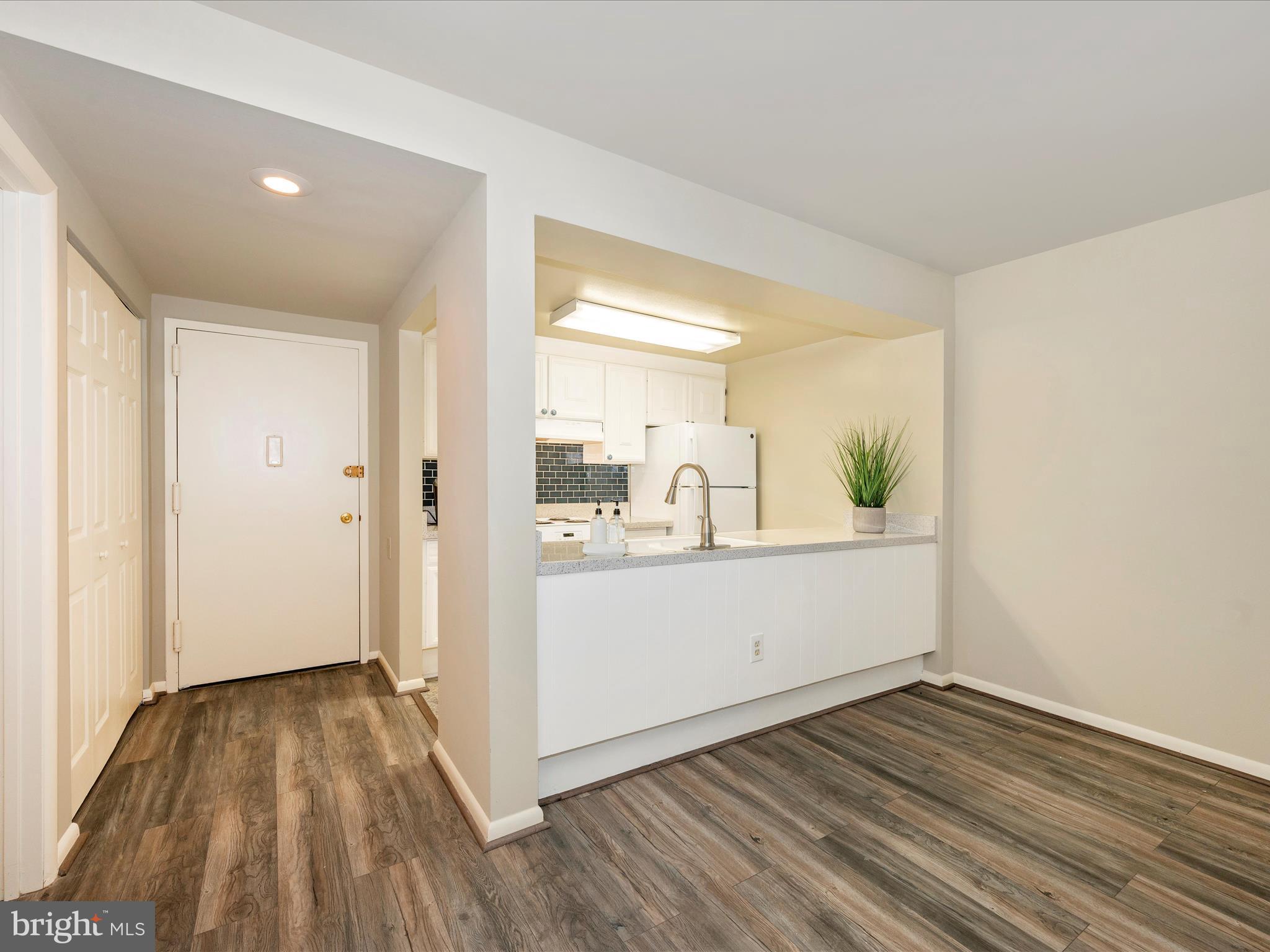 MONTGOMERY MUTUAL COOP - Residential