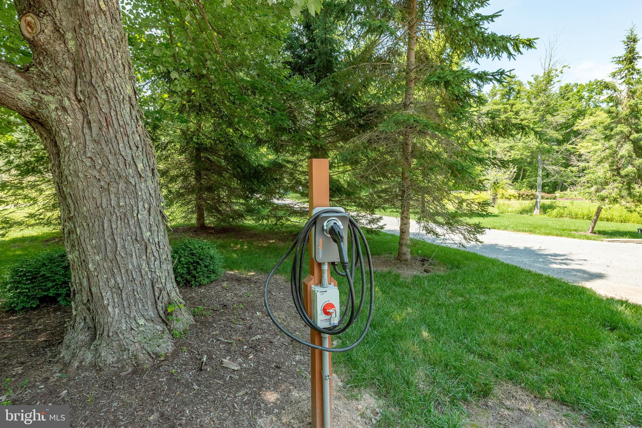 PARADISE POINT - Residential