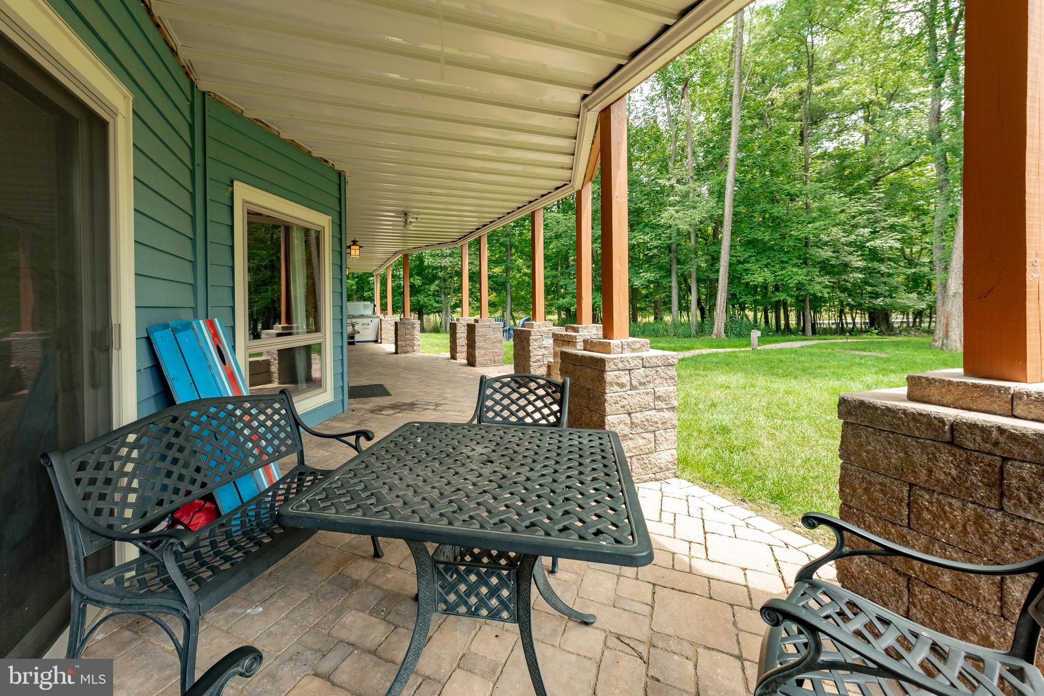 PARADISE POINT - Residential