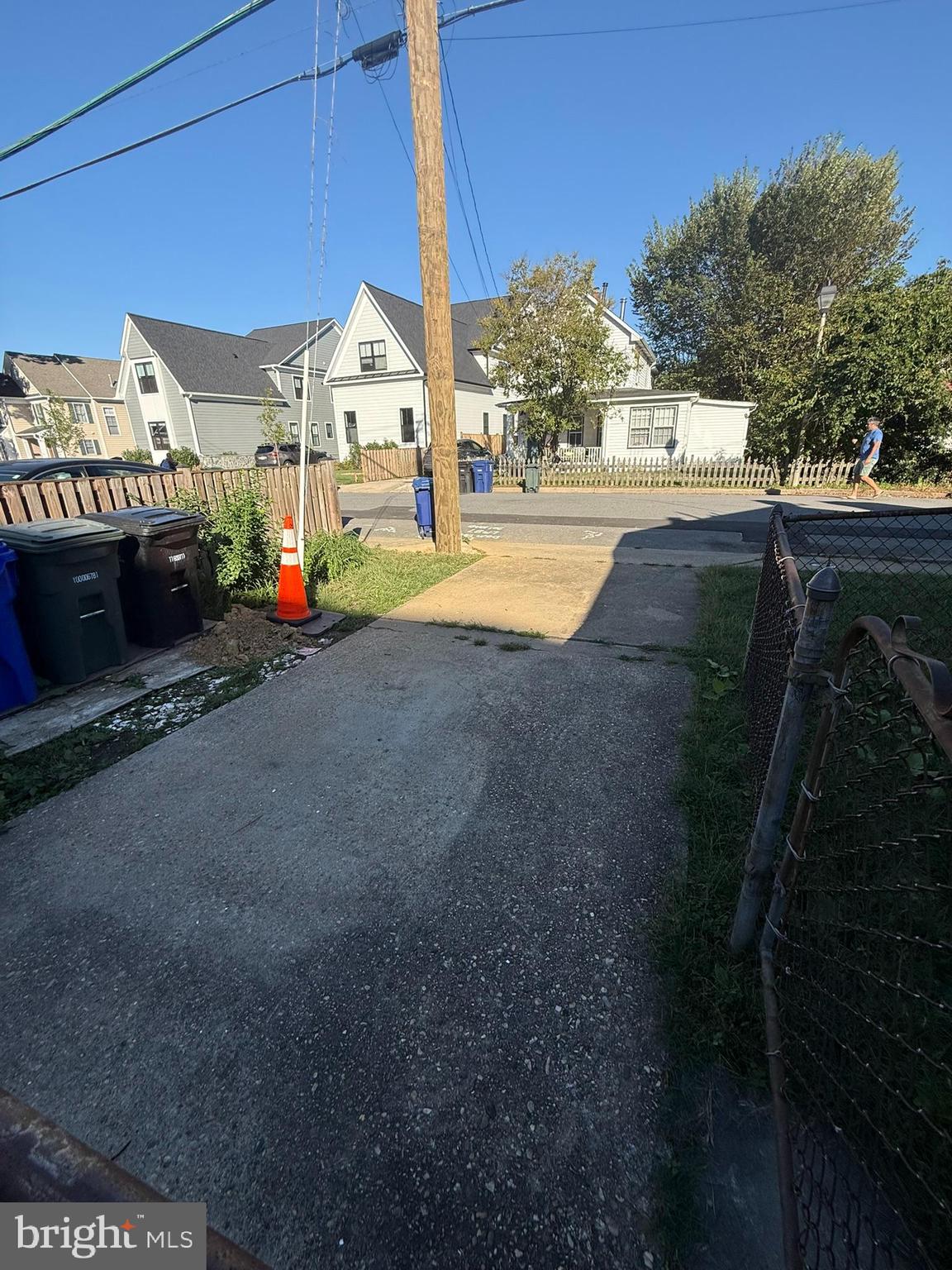 CHERRYDALE - Residential Lease