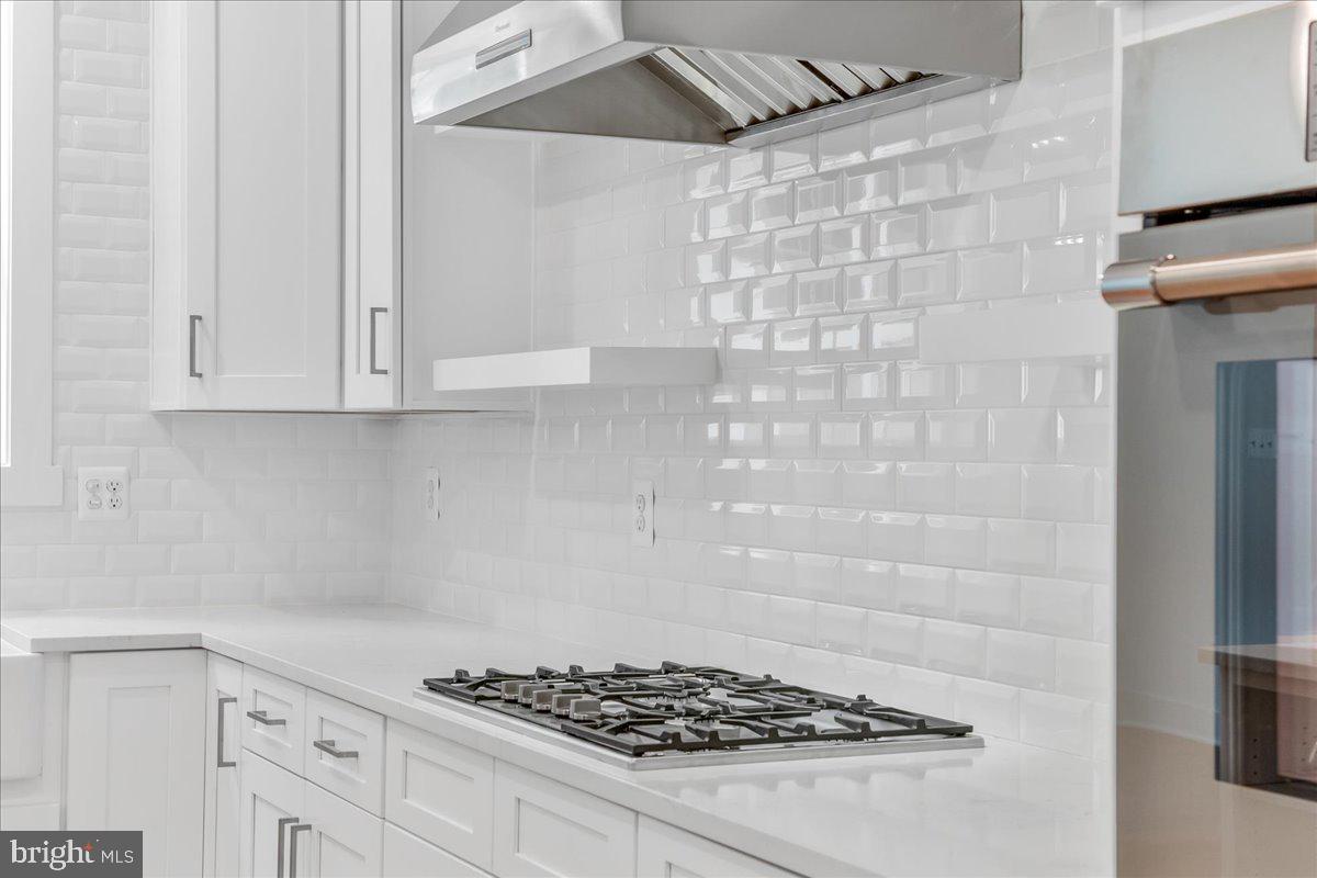 MYERSVILLE - Residential