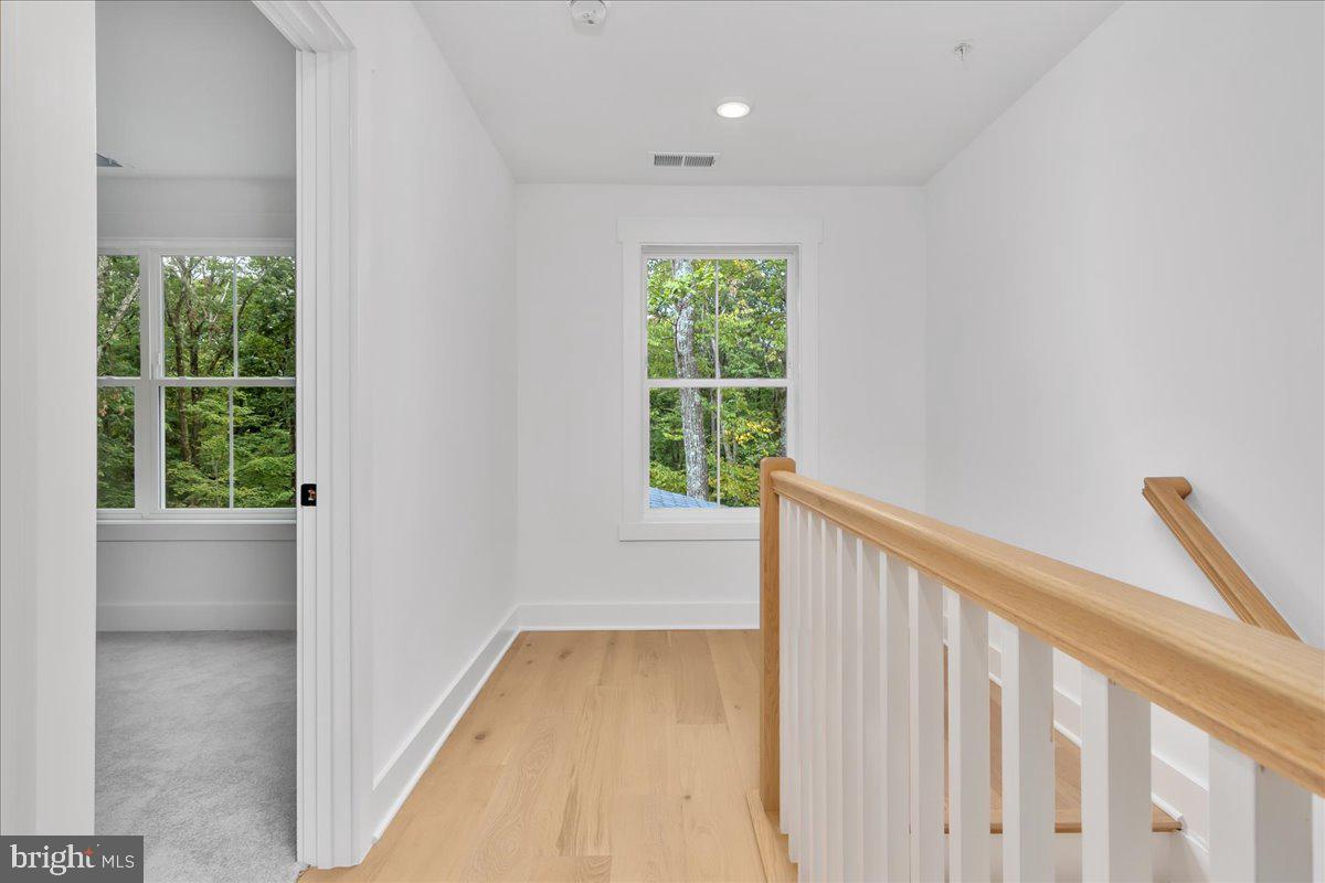 MYERSVILLE - Residential