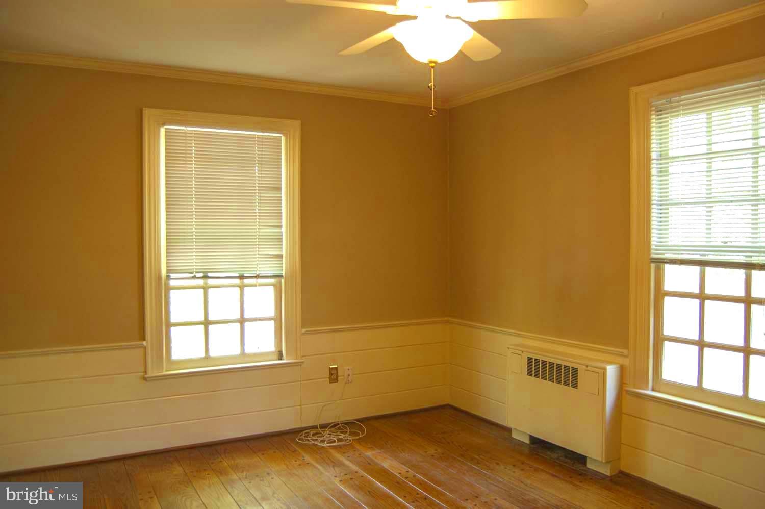 TWIN LAKES - Residential