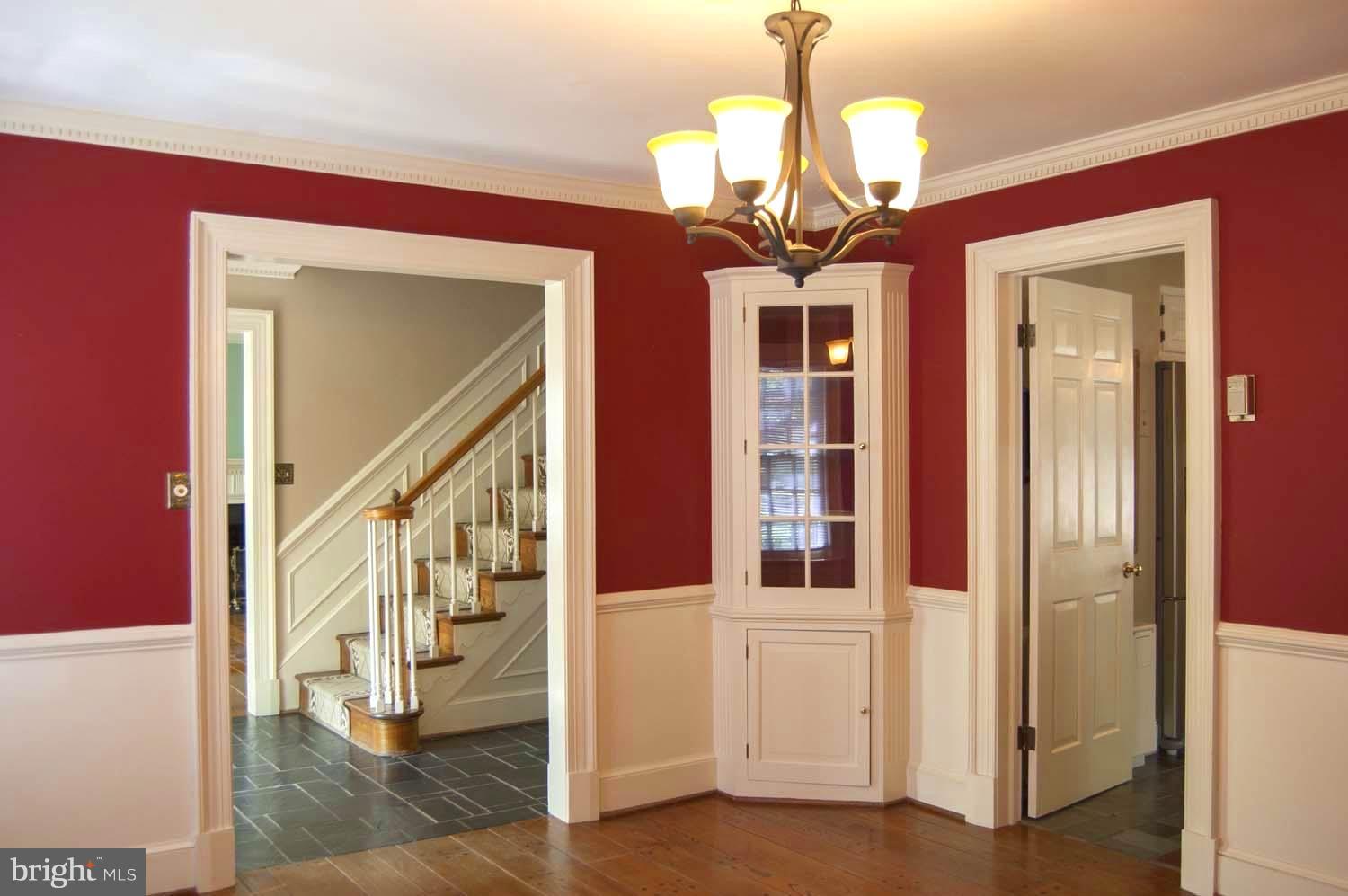 TWIN LAKES - Residential