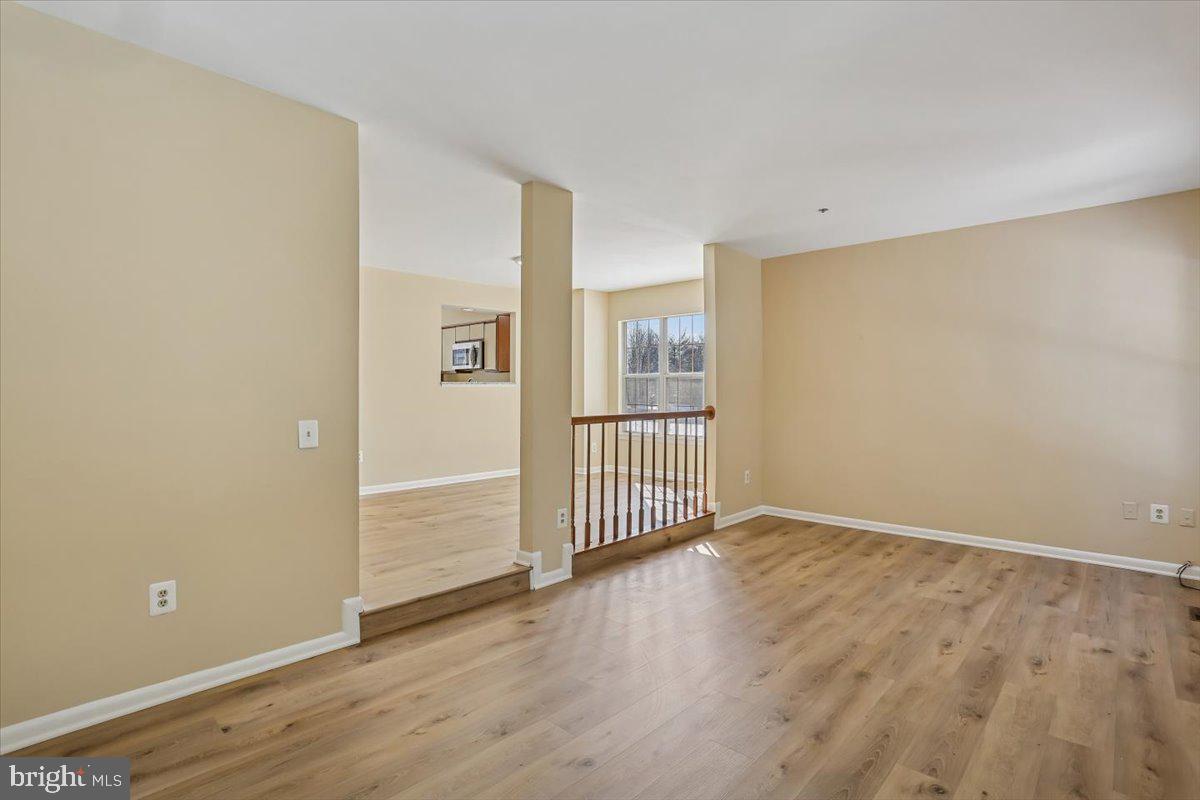 BROOKVILLE KNOLLS - Residential